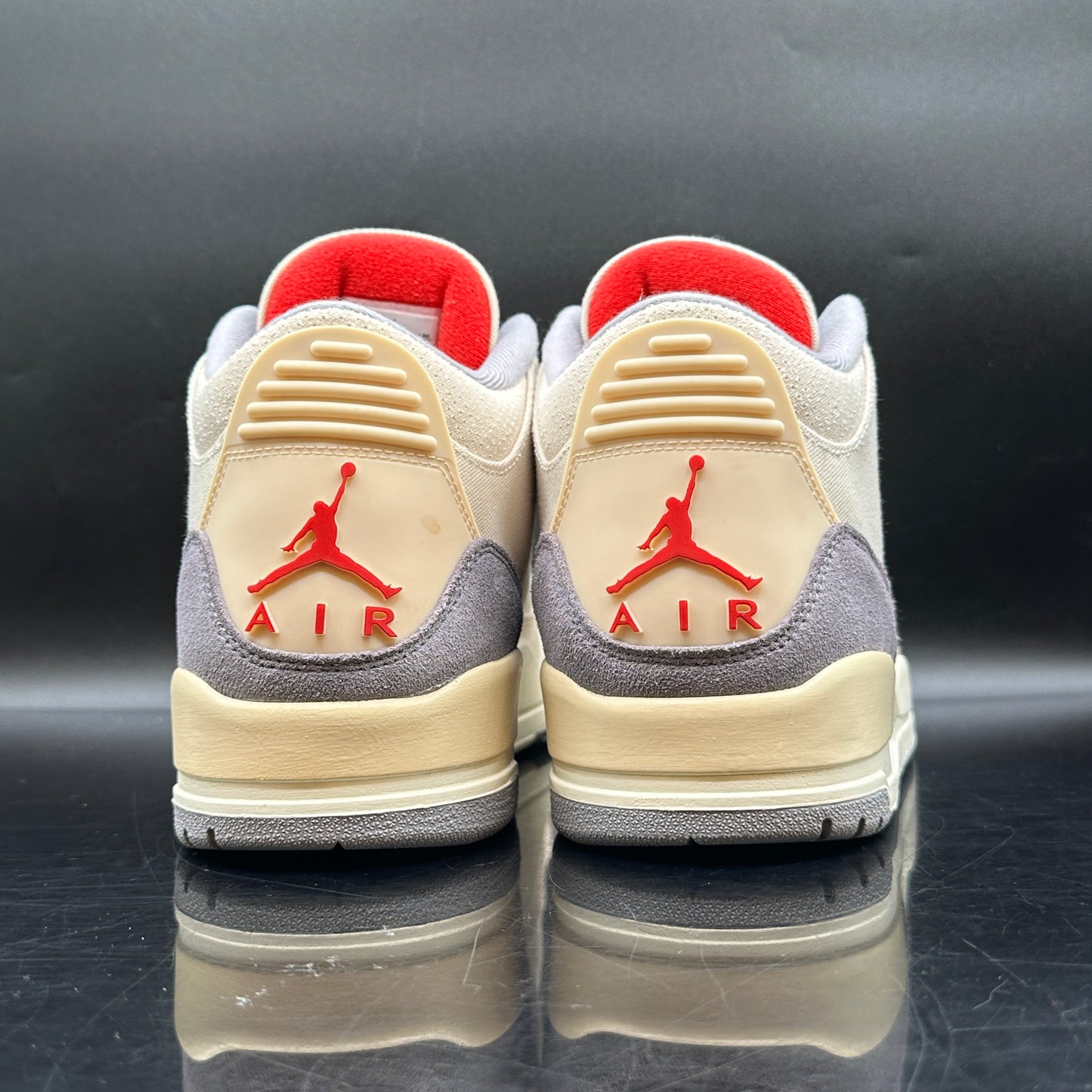 PRE-OWNED Jordan 3 Muslin SZ 10