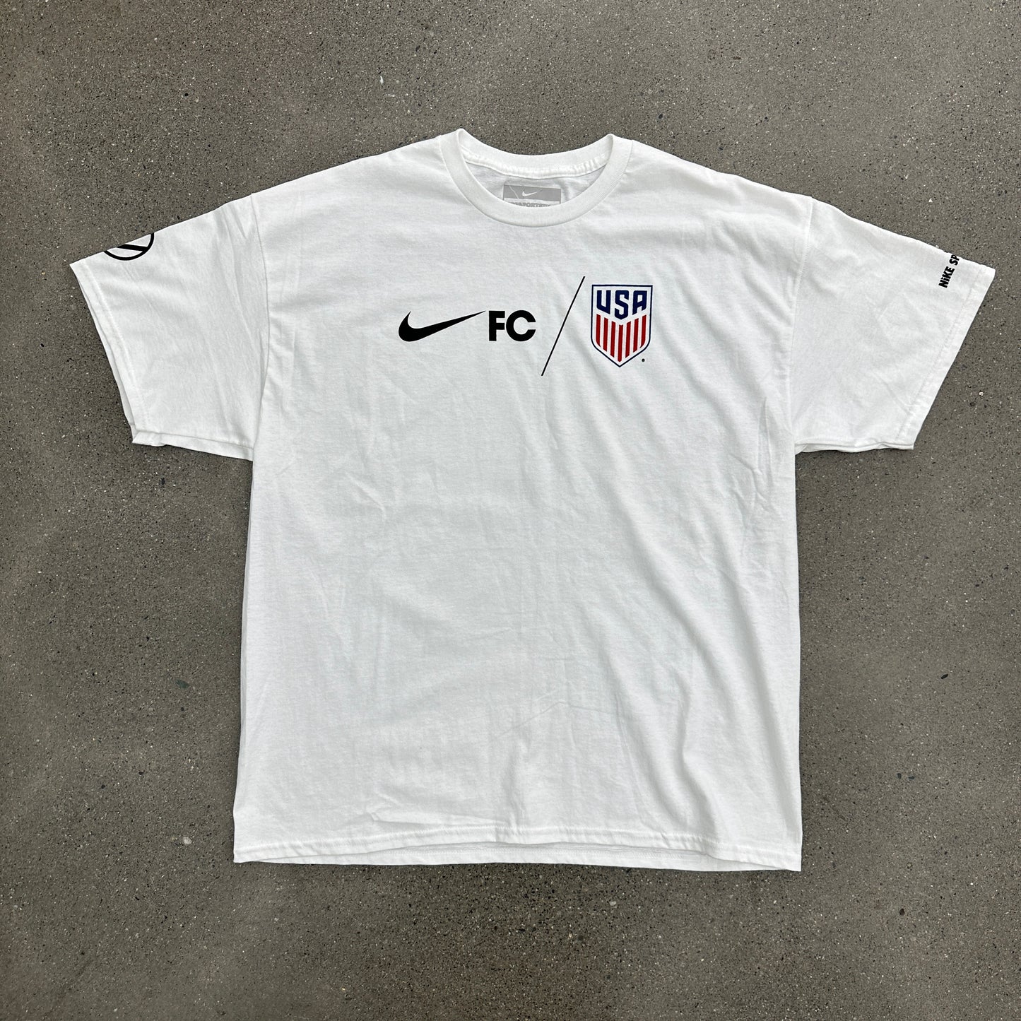 Nike Team USA Soccer Tee White Volkswagen SZ XL