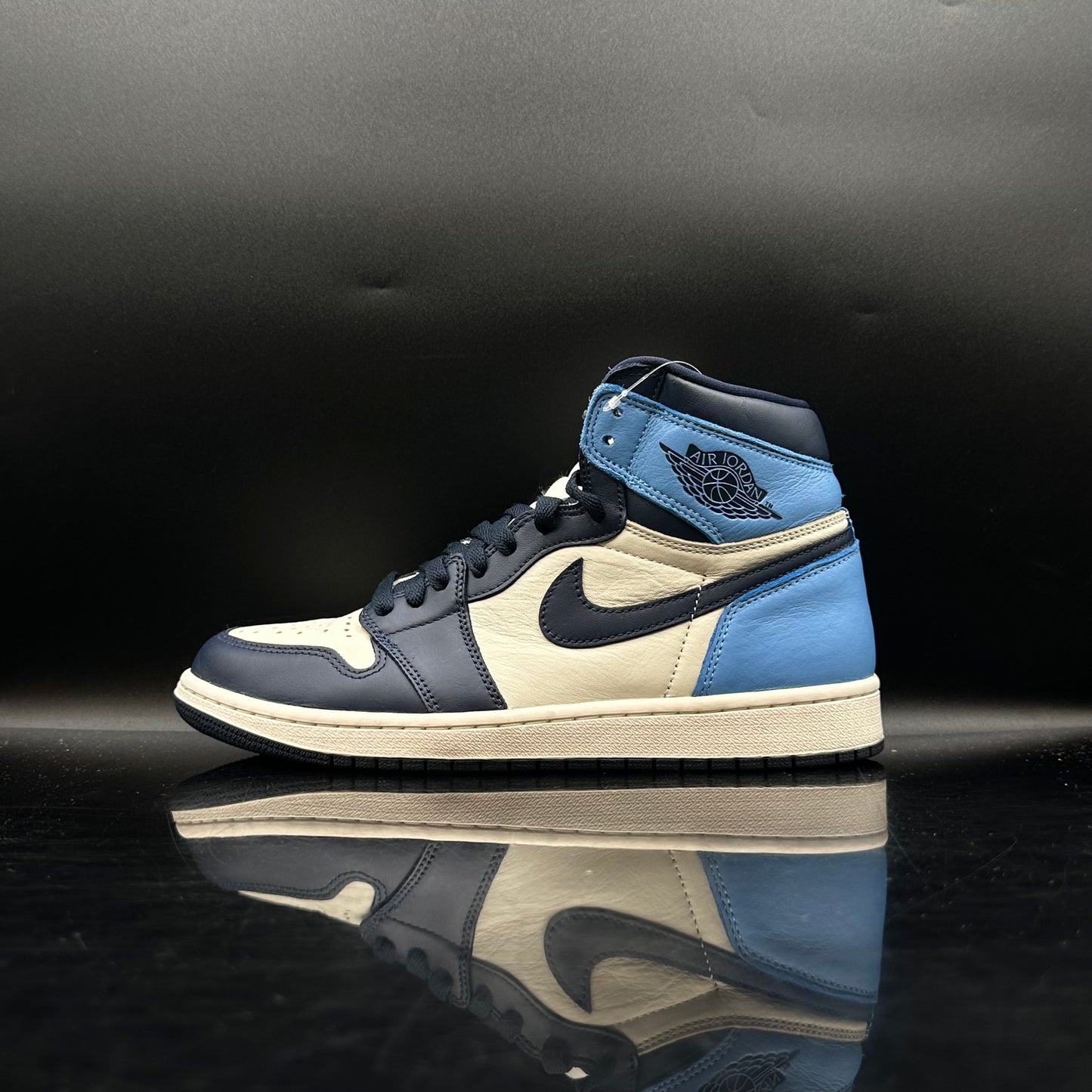 PRE-OWNED Jordan 1 Obsidian UNC SZ 9