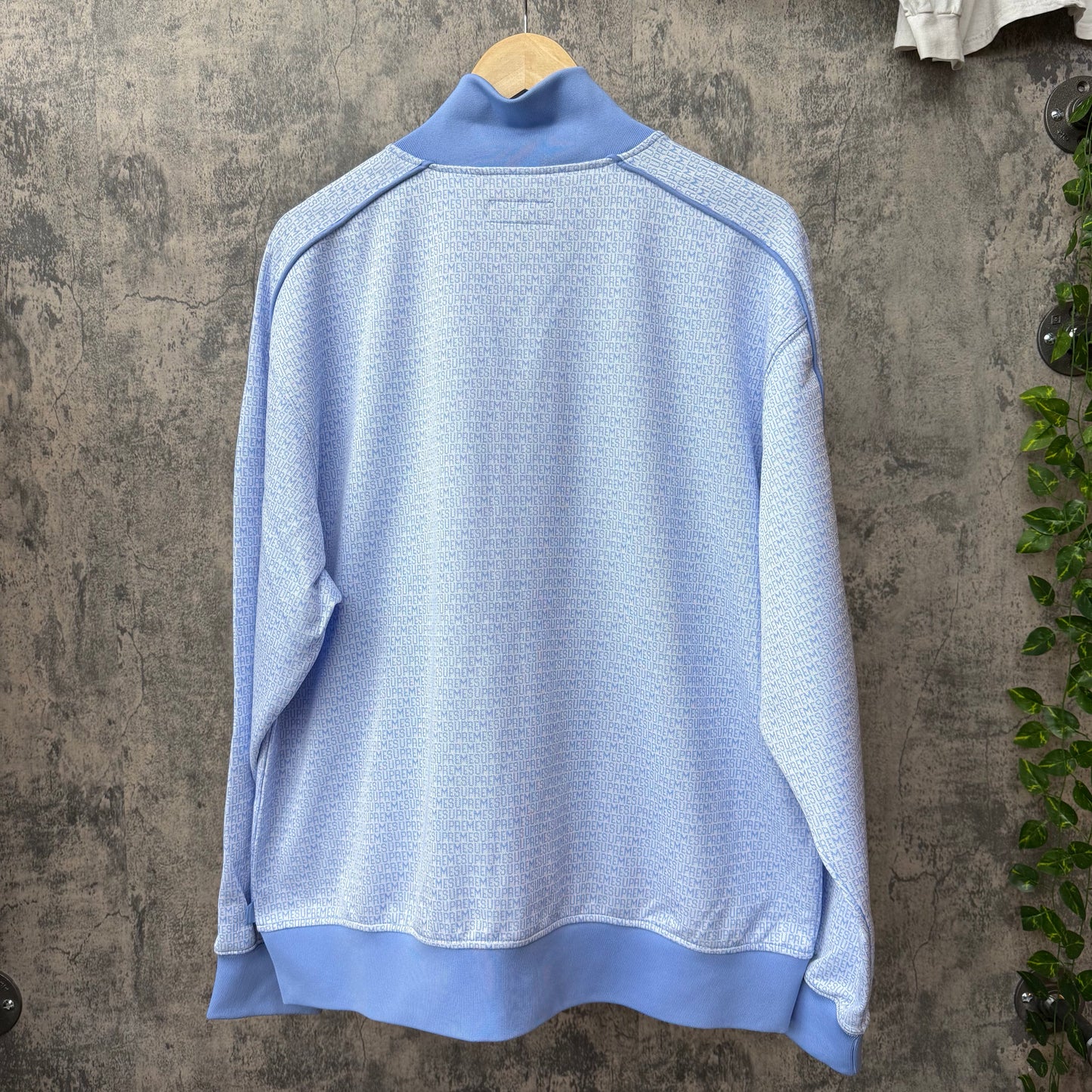 Supreme Repeat Logo Baby Blue Track Jacket SZ XL (NEW)