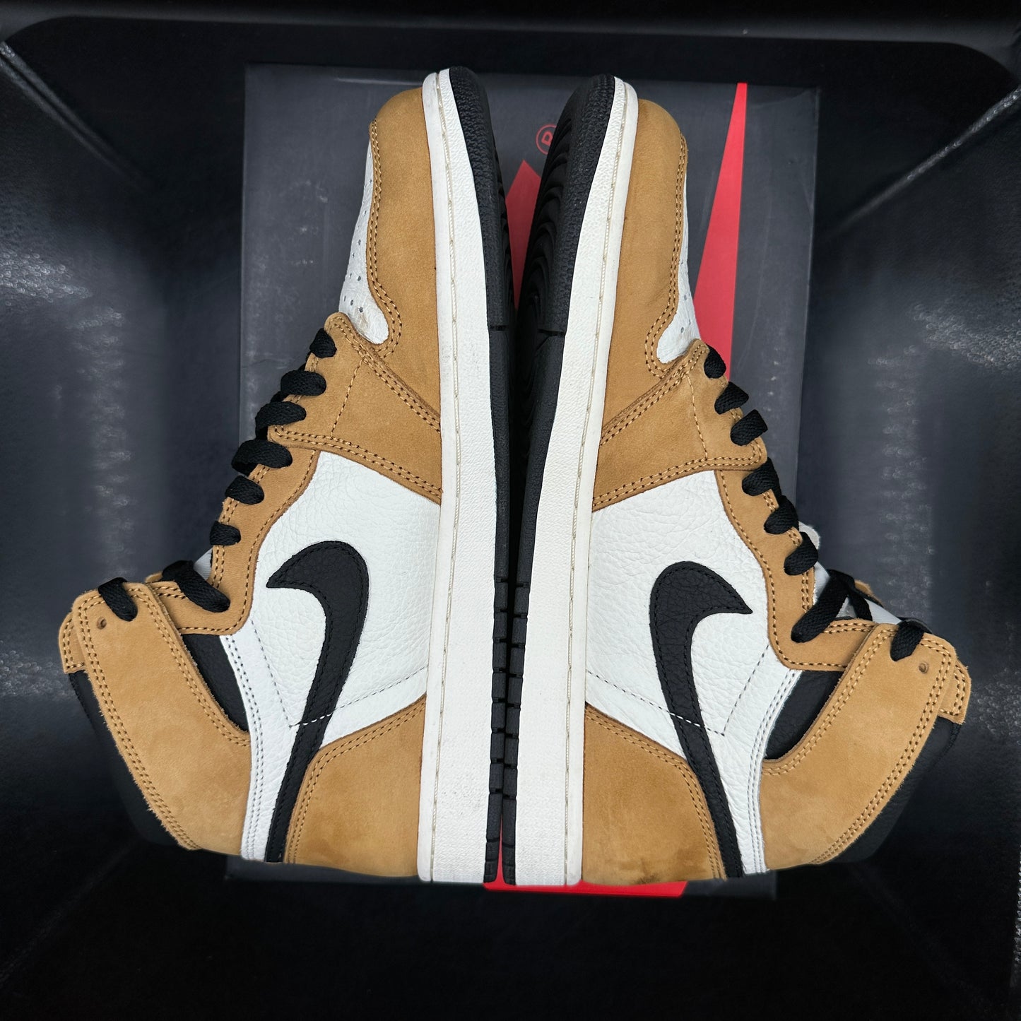 (PRE-OWNED) Jordan 1 Rookie of the Year SZ 10