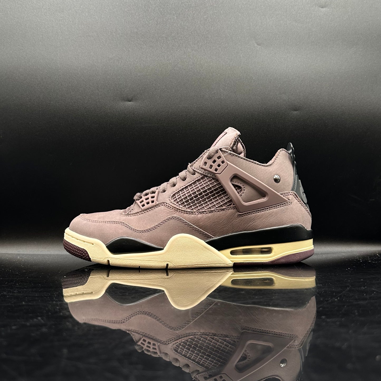 PRE-OWNED Jordan 4 A Ma Maniere SZ 9