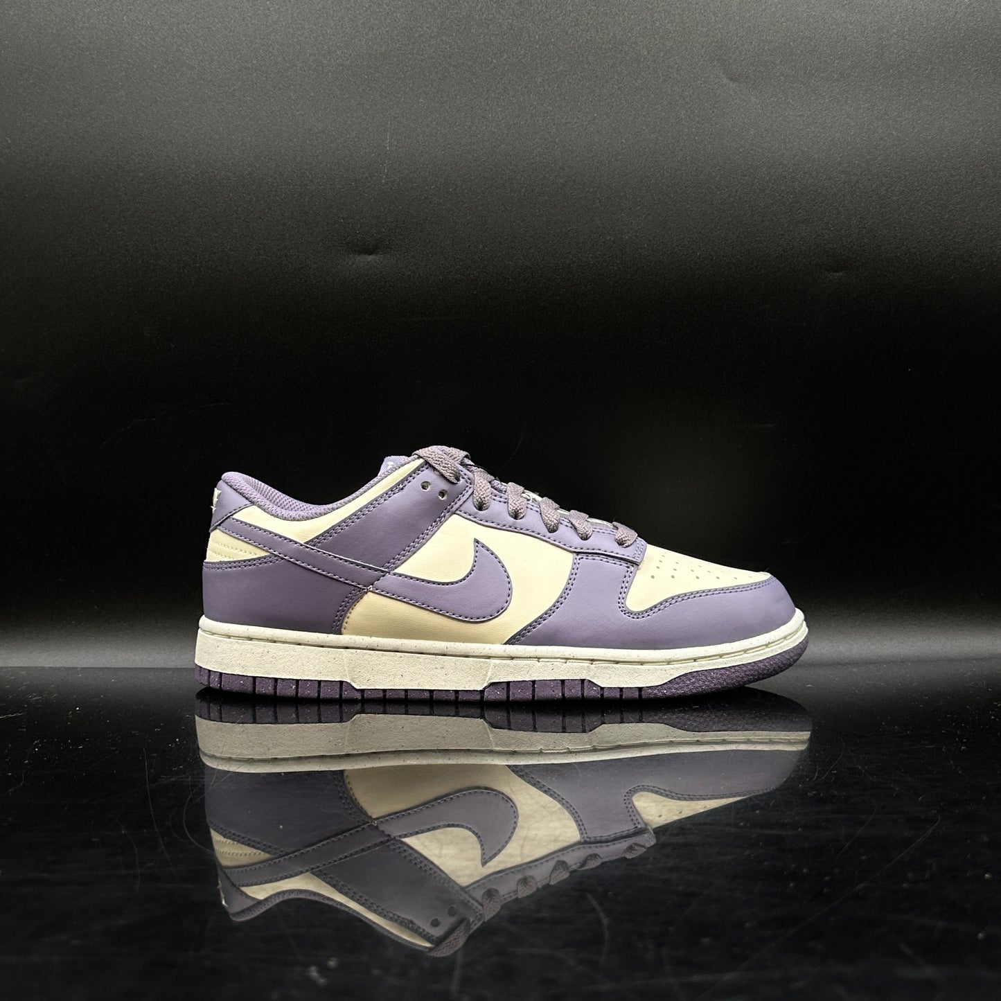 Nike Dunk Low Purple Day Break SZ 6.5M/8W (DS)