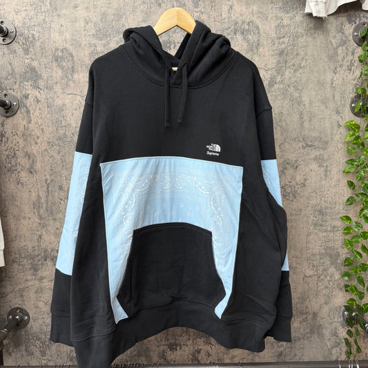 The North Face Supreme Bandana Powder Blue Jacket SZ XL (NEW)