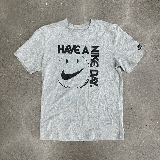 Have a Nike Day Tee SZ M (NEW)