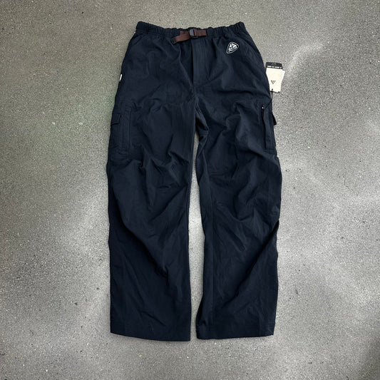 ACG Pants Black SZ M (NEW)