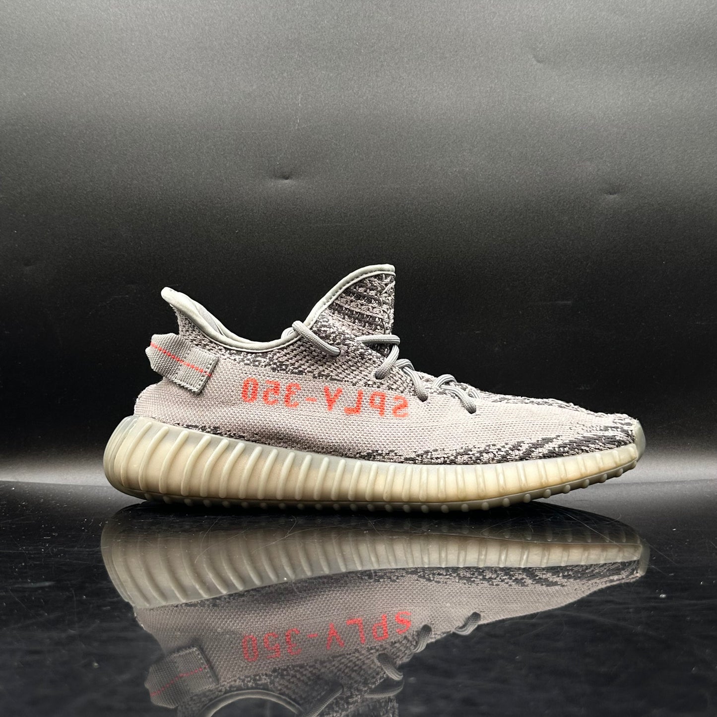 *PRE-OWNED Yeezy 350 V2 Beluga 2.0 SZ 11