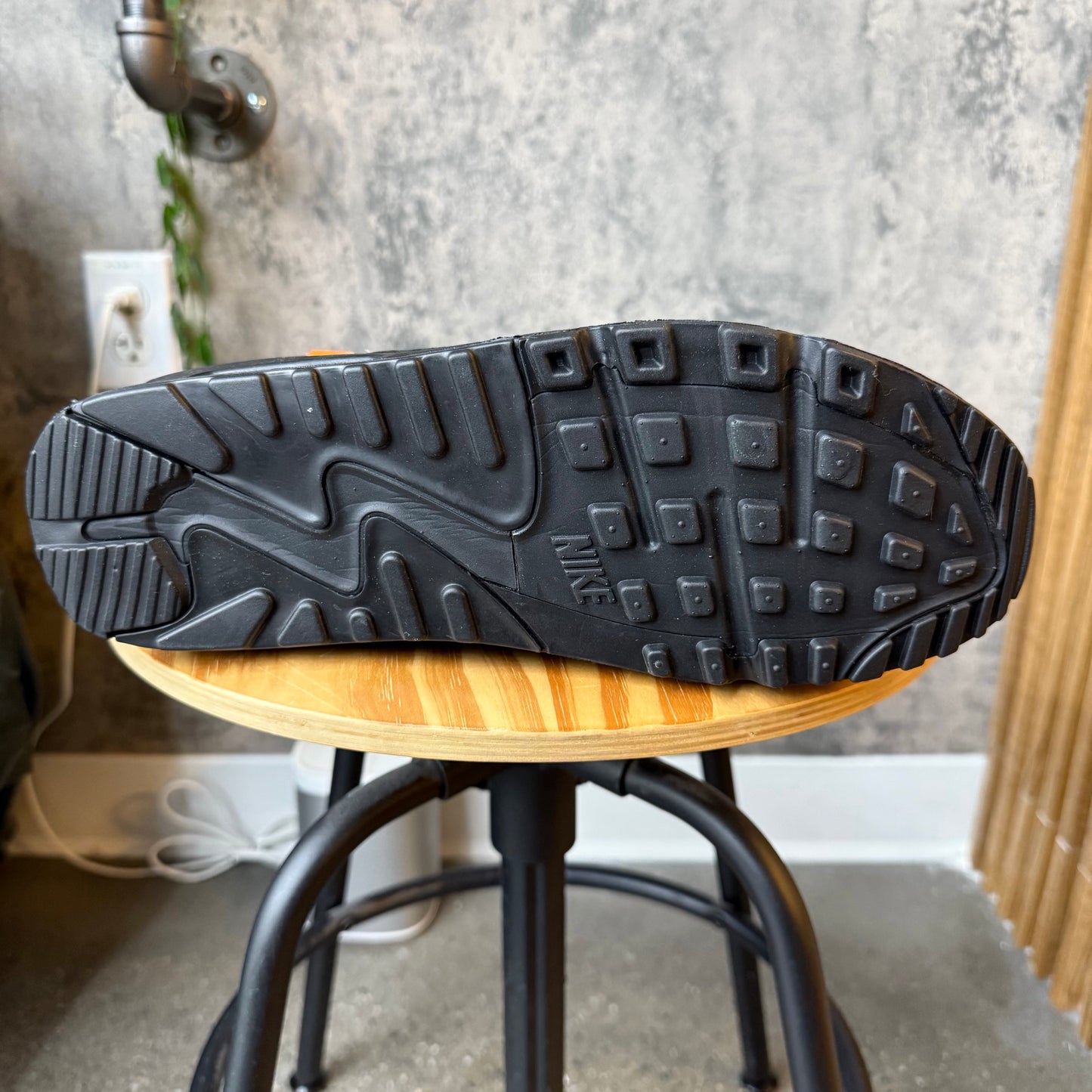 Nike Air Max Off White 90 Black SZ 11.5 (DS)