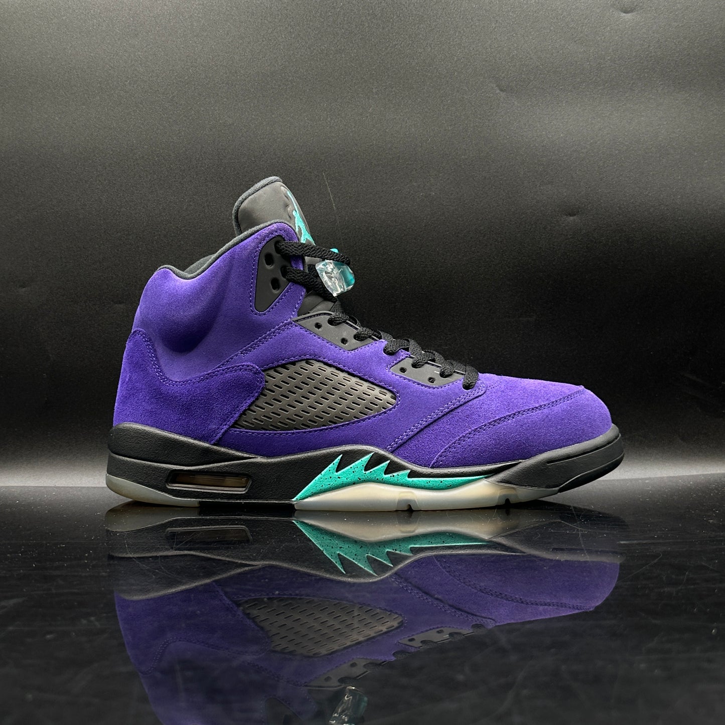 (PRE-OWNED) Jordan 5 Reverse Grape SZ 13