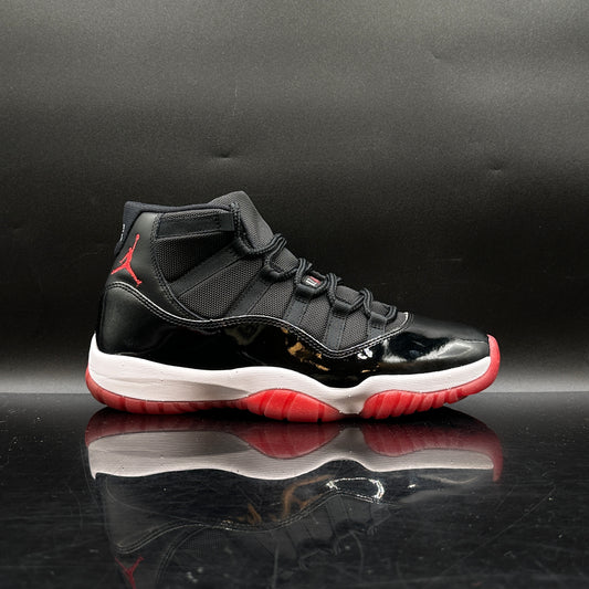 (PRE-OWNED) Jordan 11 Bred SZ 9.5