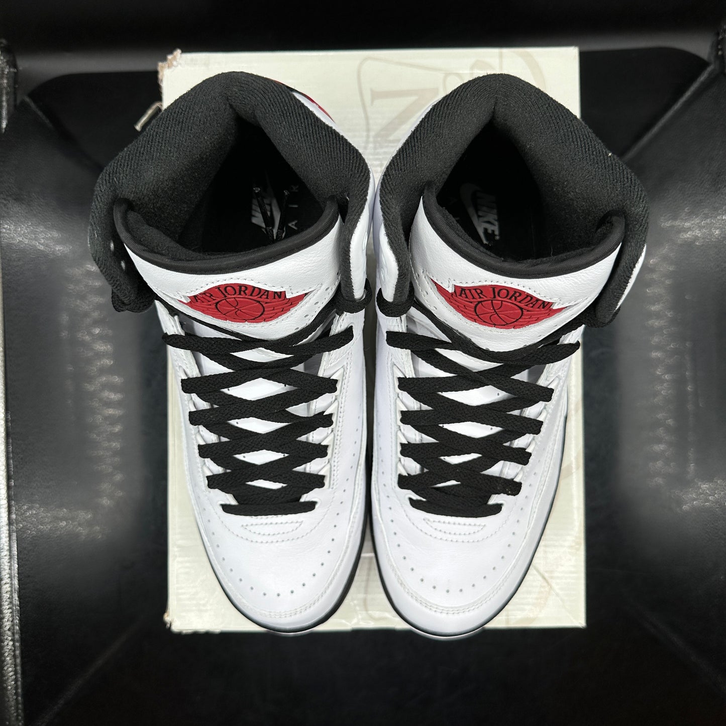 (PRE-OWNED) Jordan 2 Chicago OG SZ 10