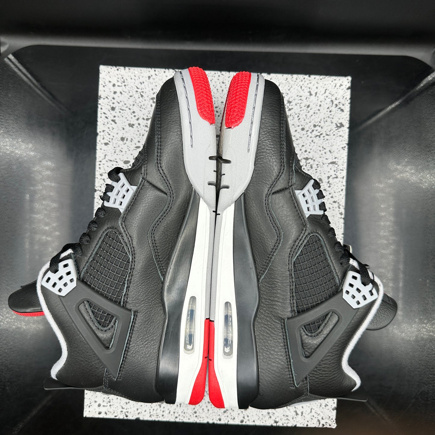 (PRE-OWNED) Jordan 4 Bred Reimagined SZ 8.5