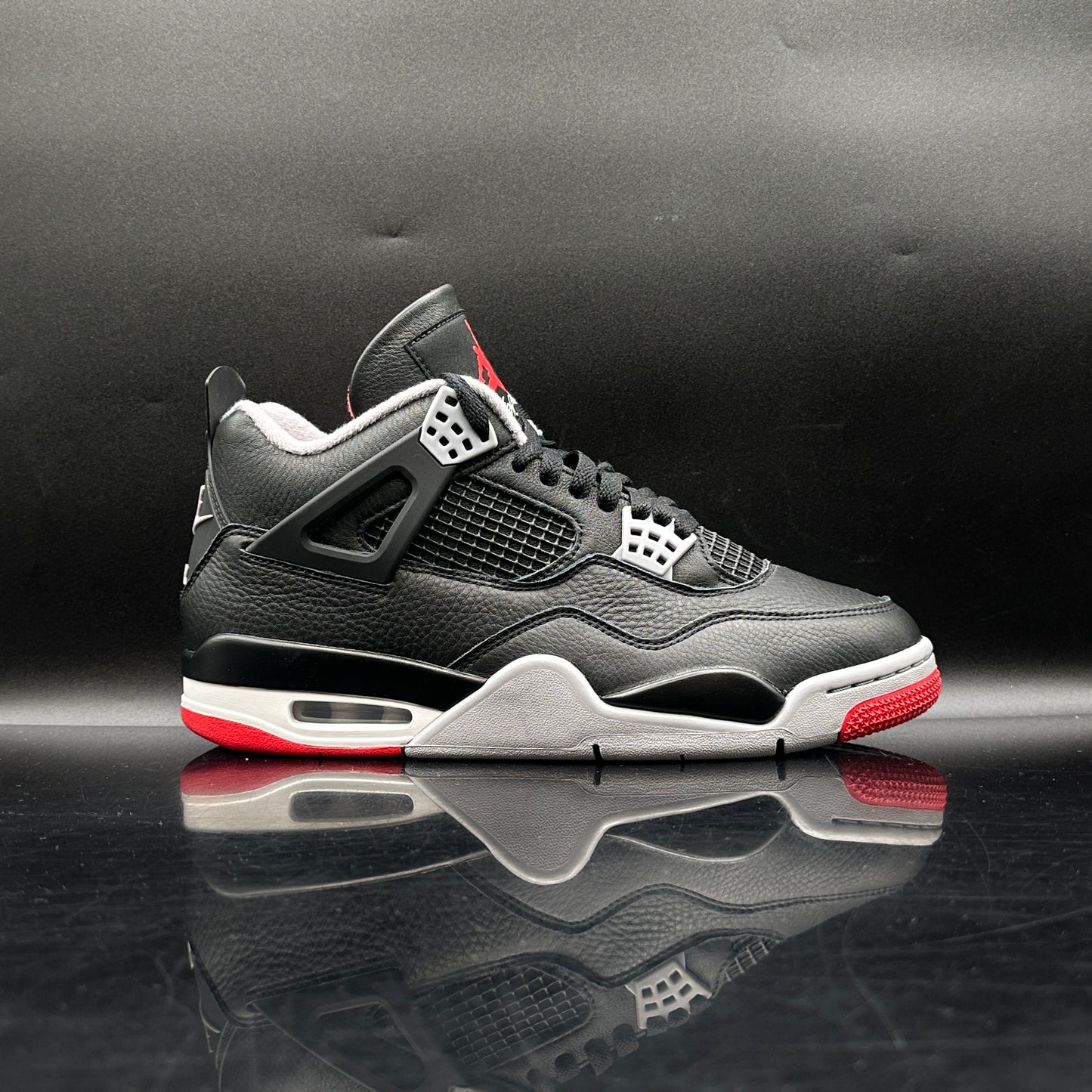 (PRE-OWNED) Jordan 4 Bred Reimagined SZ 9