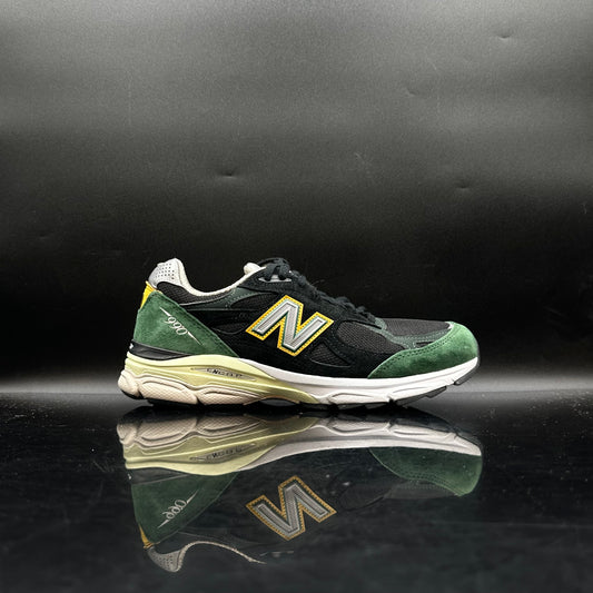 PRE-OWNED New Balance 990v3 MiUSA Black Green Yellow SZ 8