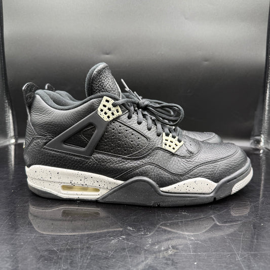 PRE-OWNED Jordan 4 Black Oreo SZ 11.5
