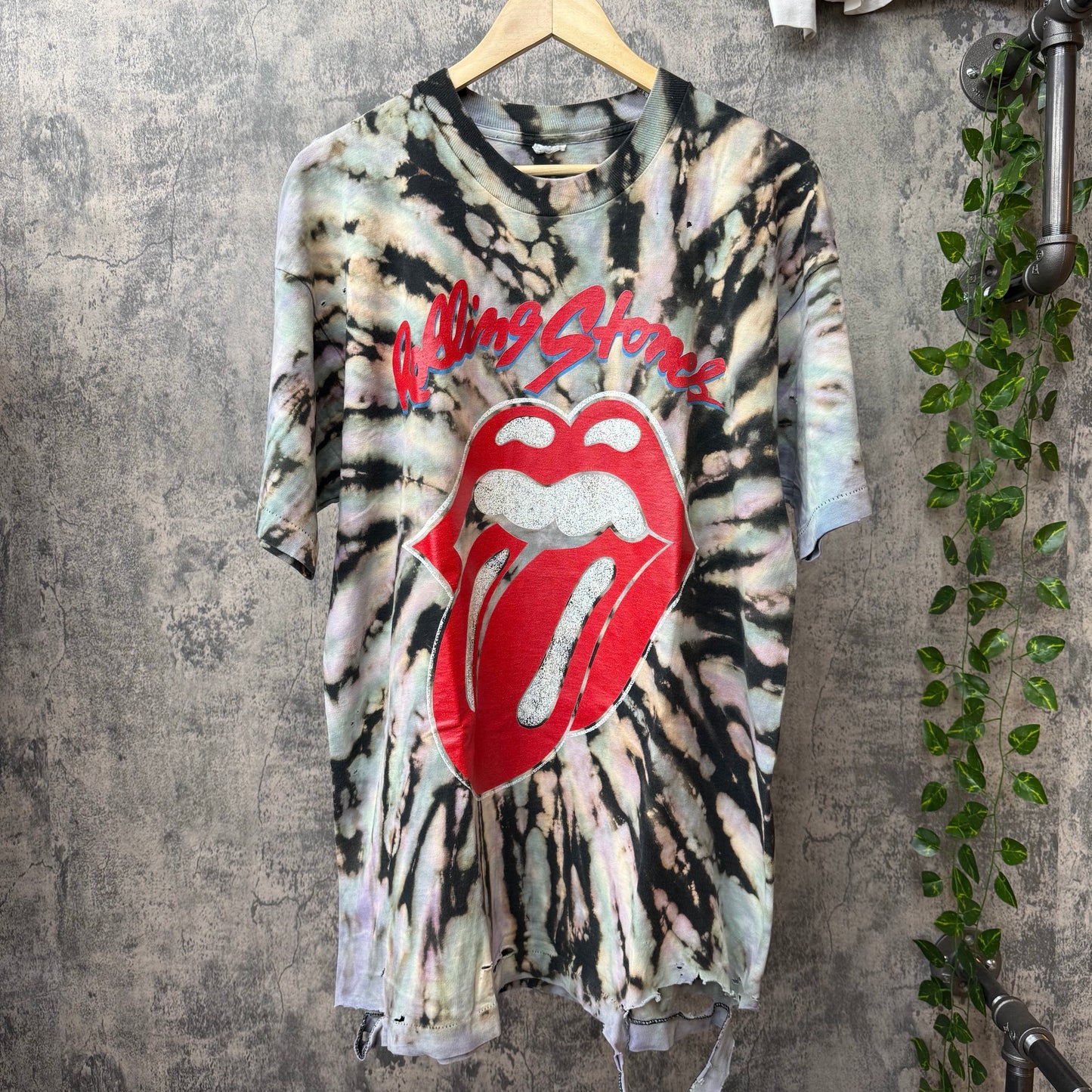 1994 Rolling Stone Voodoo Lounge Tie Dye Tour Tee SZ XL