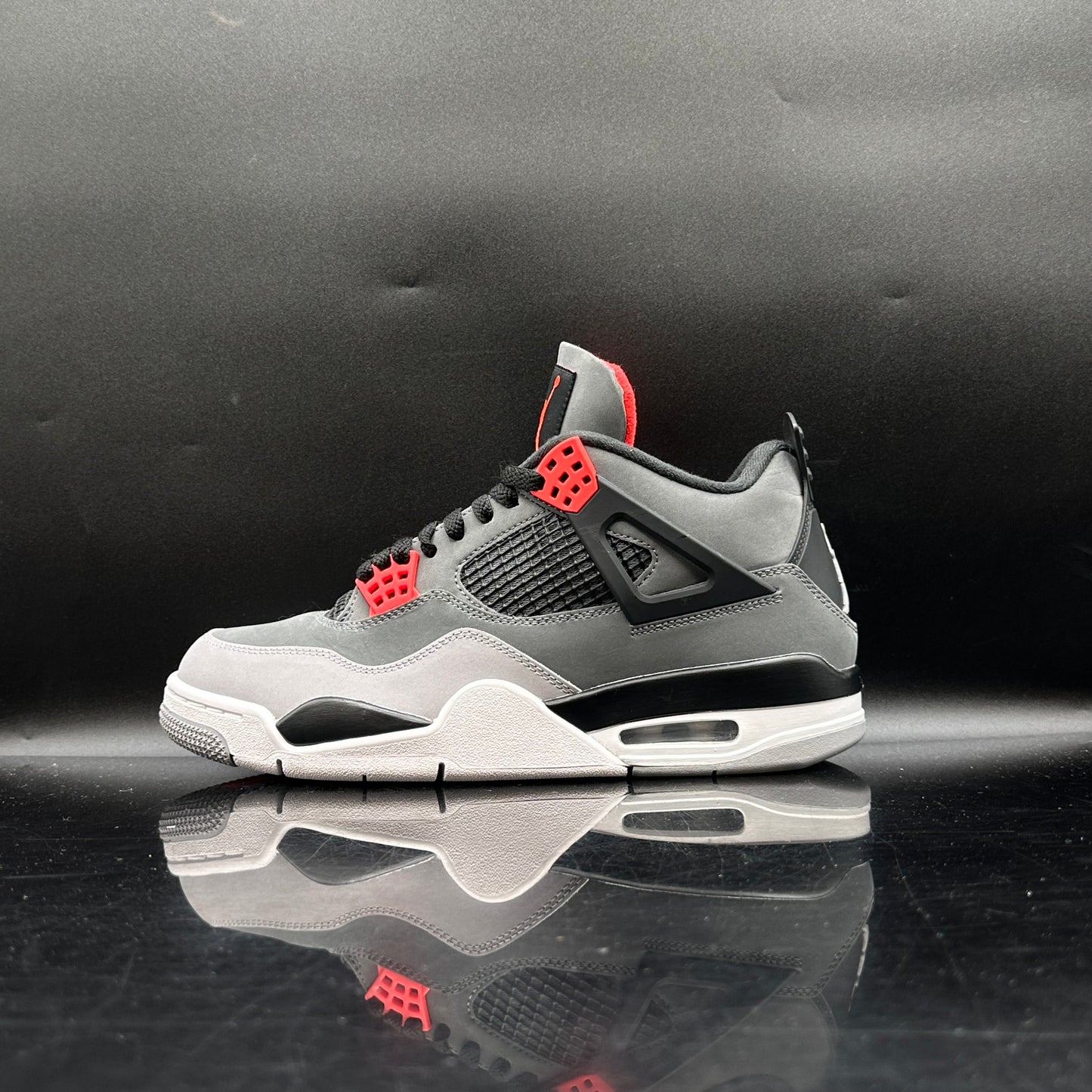 (PRE OWNED) Jordan 4 Infrared SZ 9