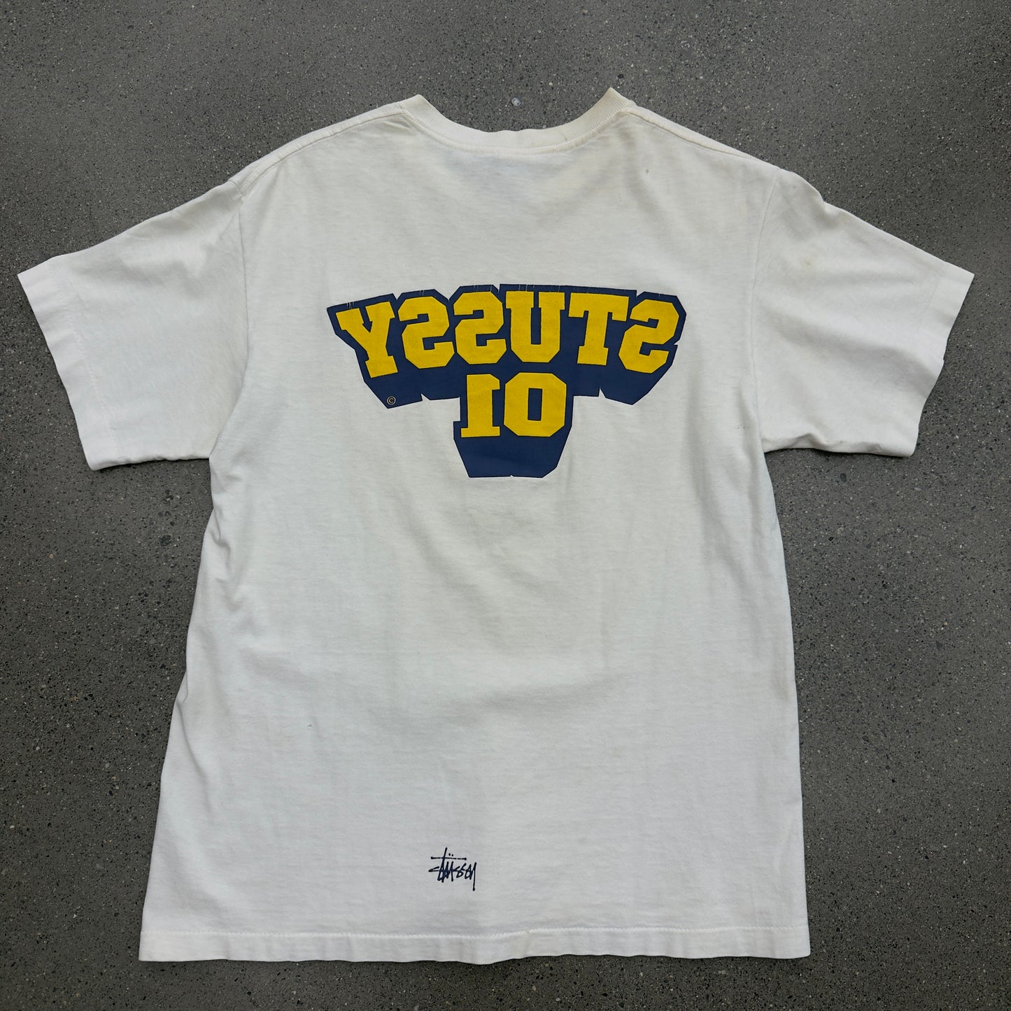 Stussy 01’ Logo Tee SZ M