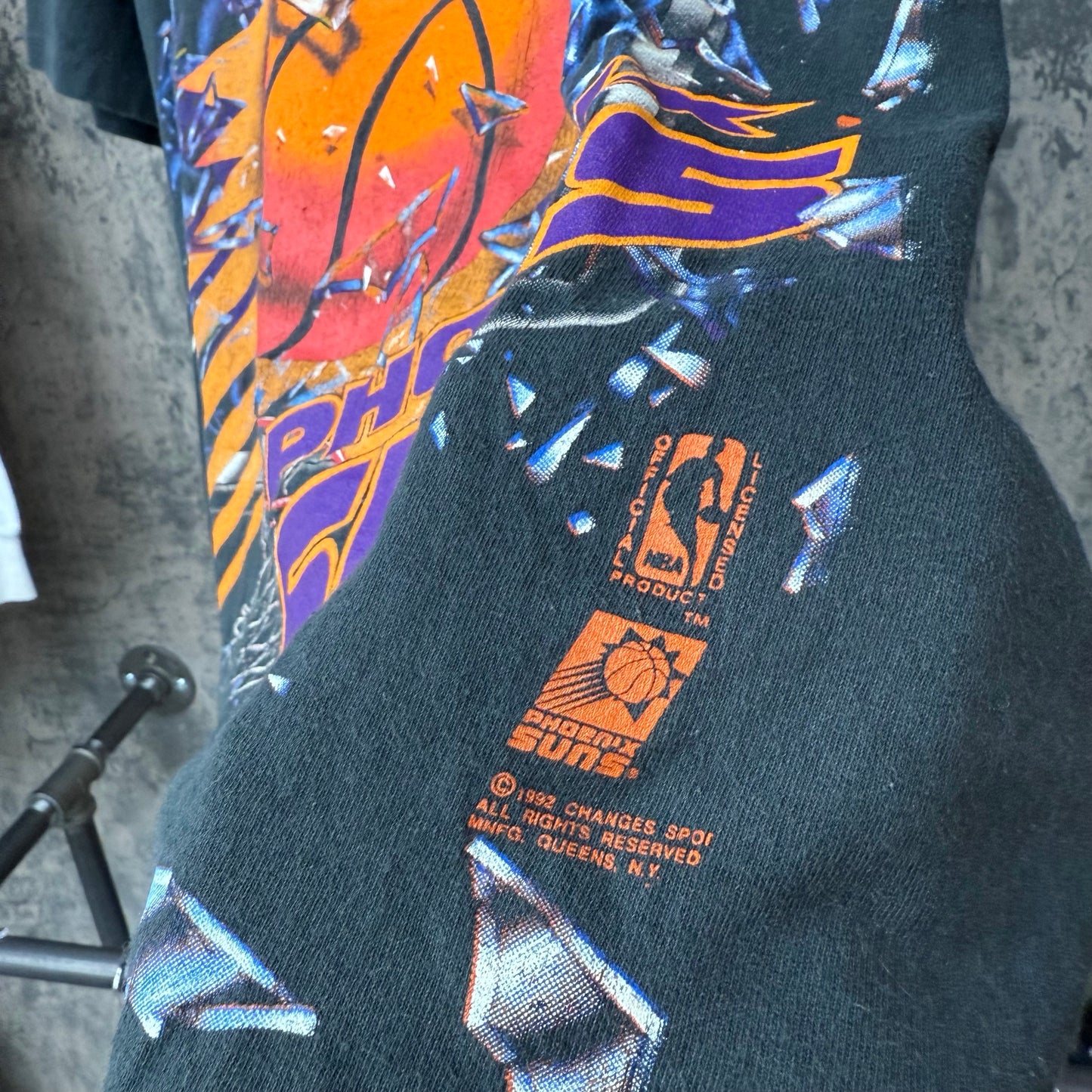 1992 Phoenix Suns Shattered Glass Tee SZ L