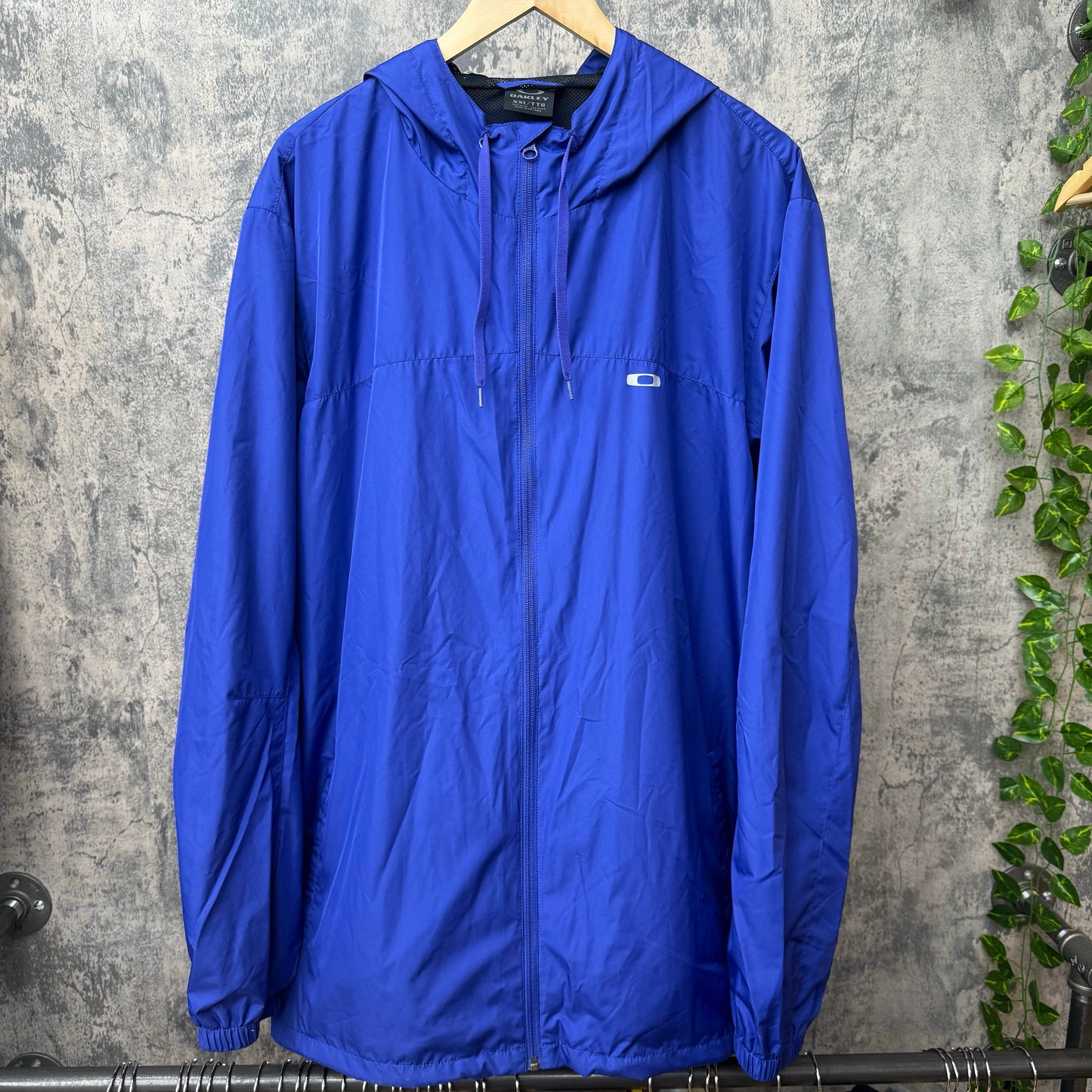 Oakley Royal Blue Windbreaker SZ 2XL