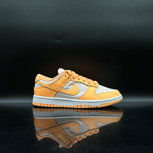 Nike Dunk Low Peach Cream SZ 5M/6.5W (DS)