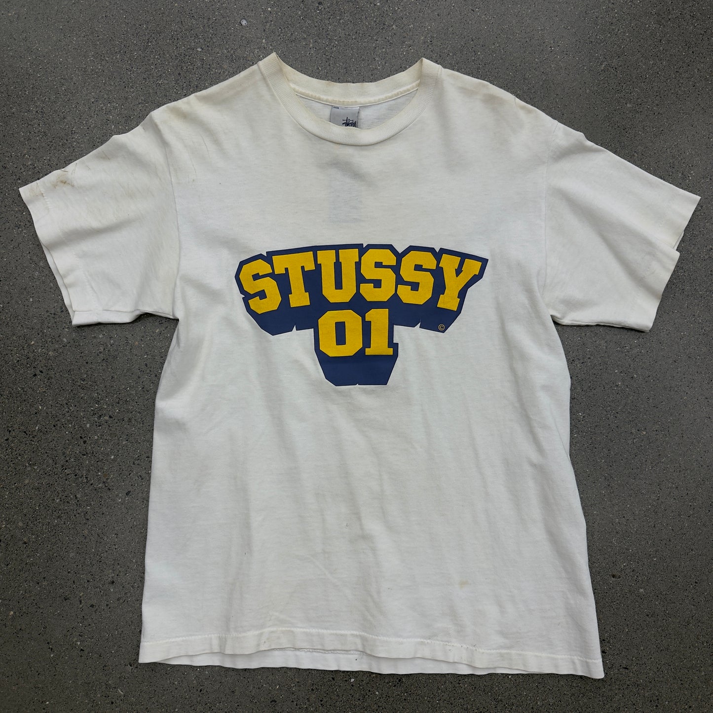 Stussy 01’ Logo Tee SZ M