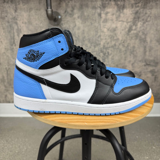 PRE-OWNED Jordan 1 UNC Toe SZ 10.5