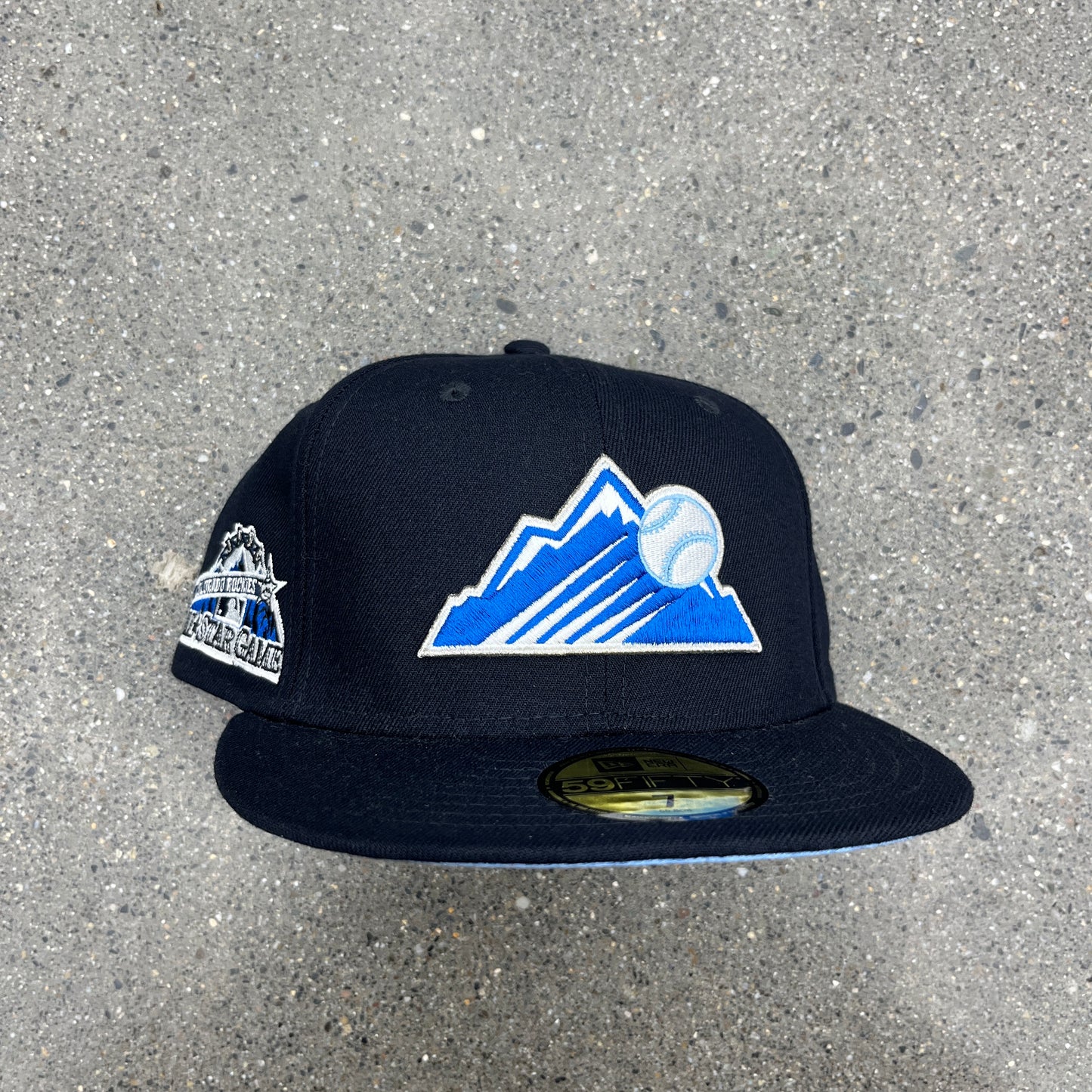 Colorado Rockies Navy Fitted SZ 7