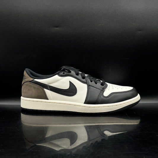 PRE-OWNED Jordan 1 Mocha Low SZ 9.5
