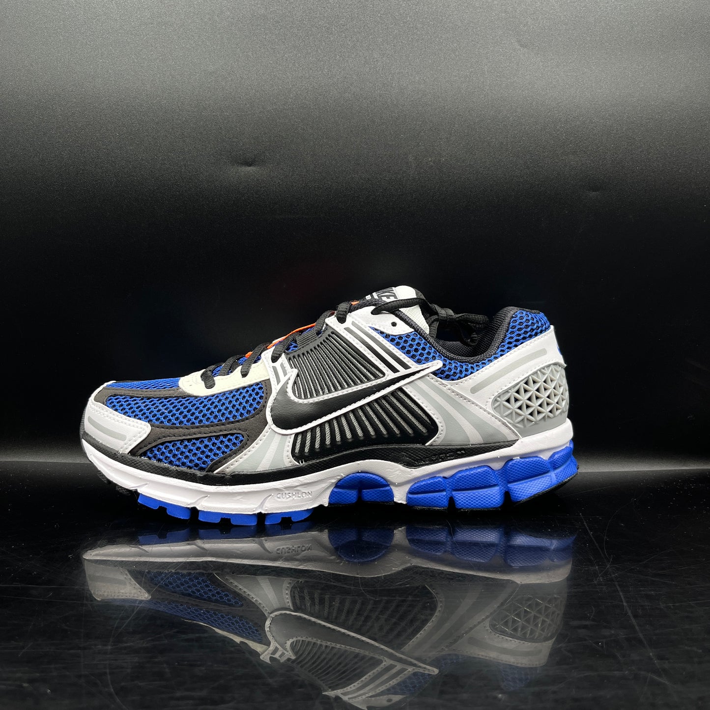 Nike Vomero 5 Racer Blue SZ 9 (DS)