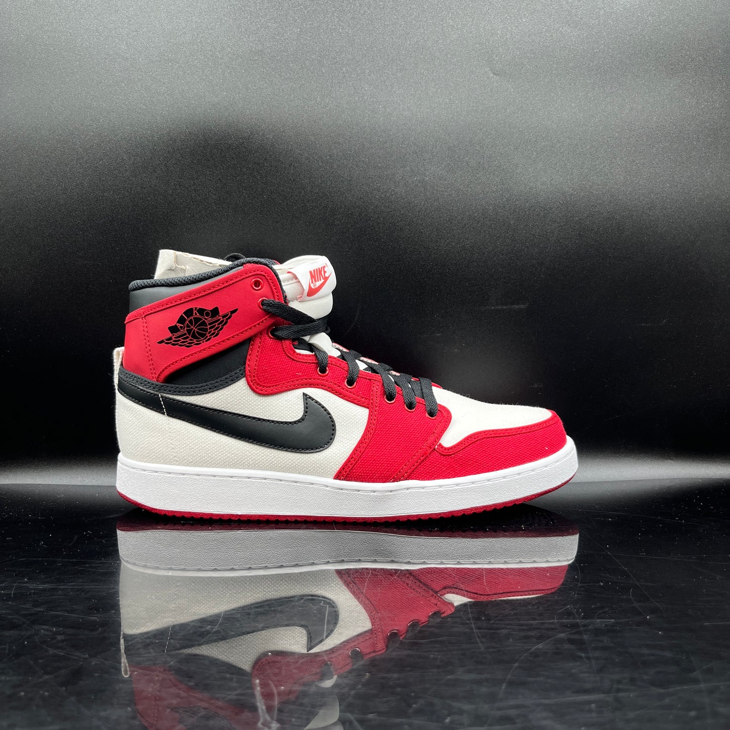 Jordan 1 AJKO SZ 9.5 (DS)