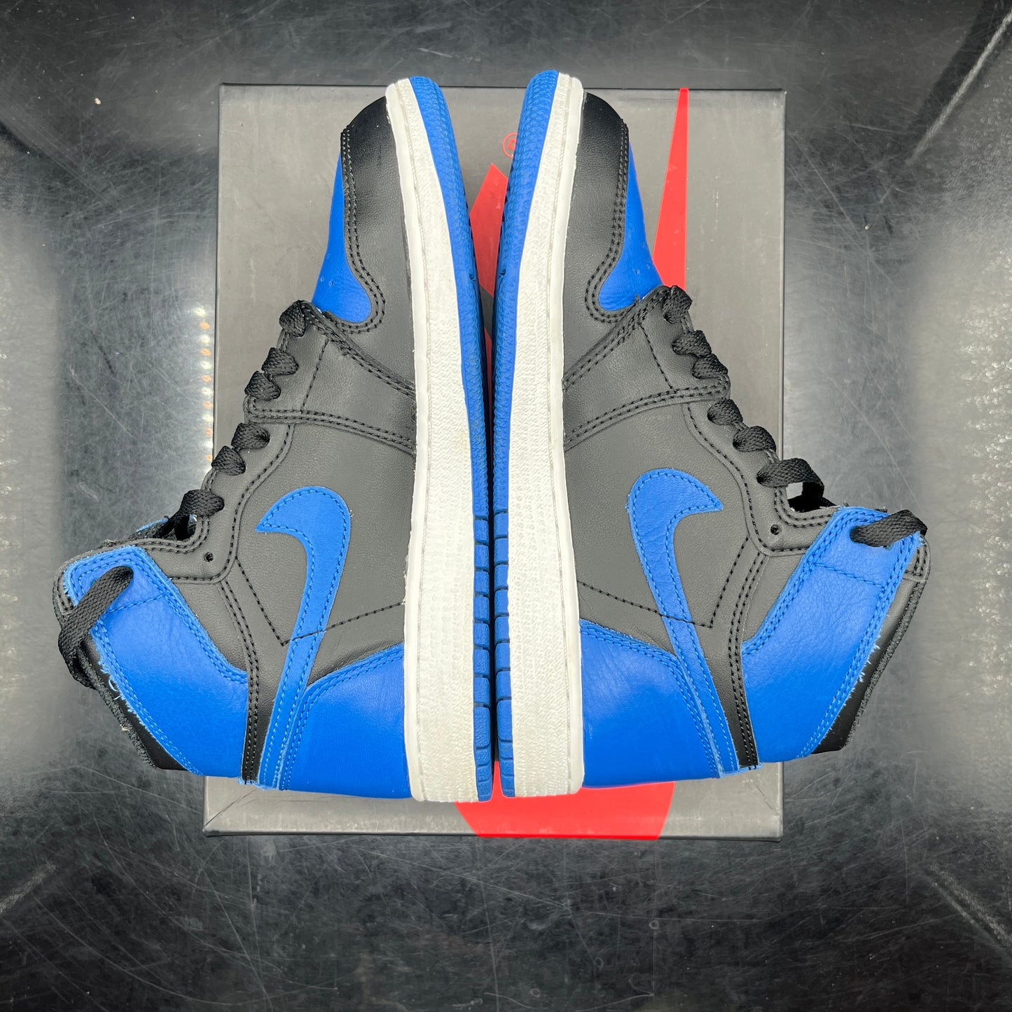 PRE-OWNED Jordan 1 Royal SZ 3.5Y