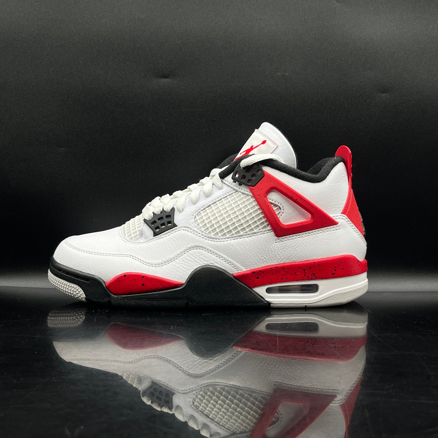 (PRE-OWNED) Jordan 4 Red Cement SZ 9