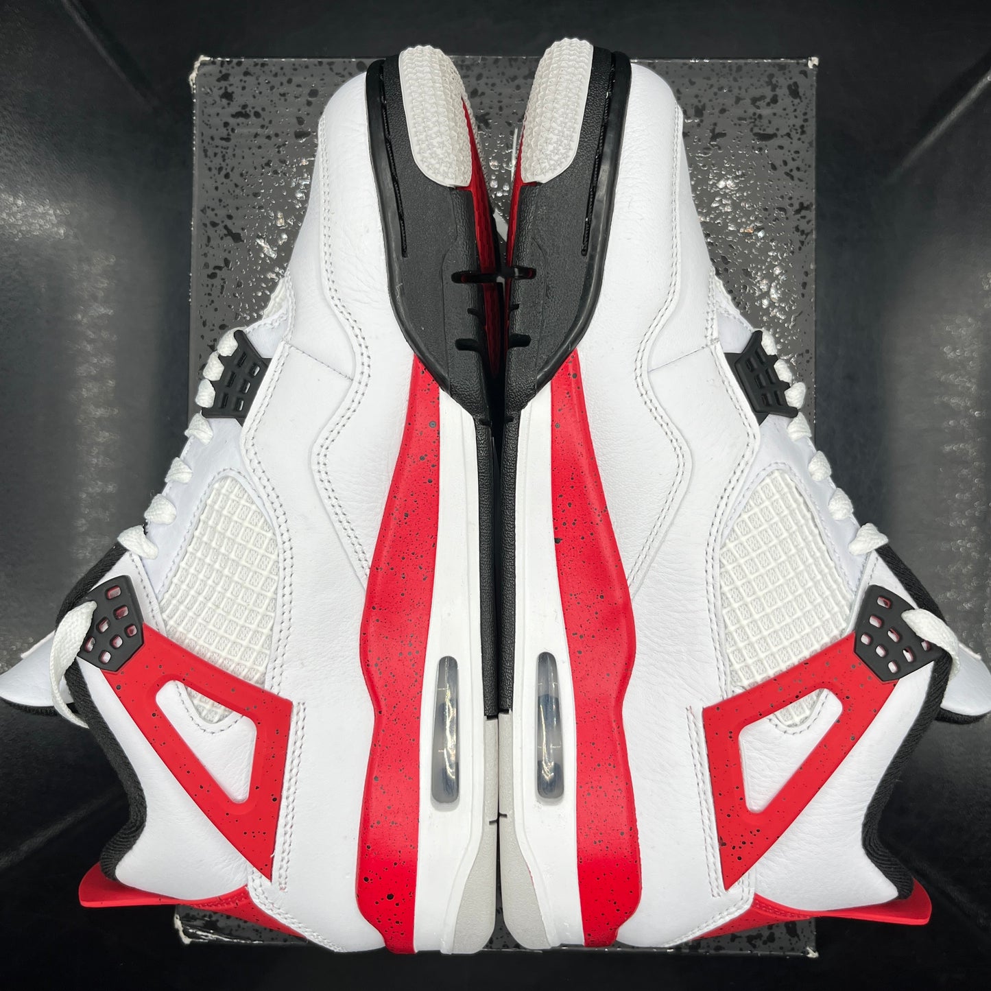 (PRE-OWNED) Jordan 4 Red Cement SZ 9