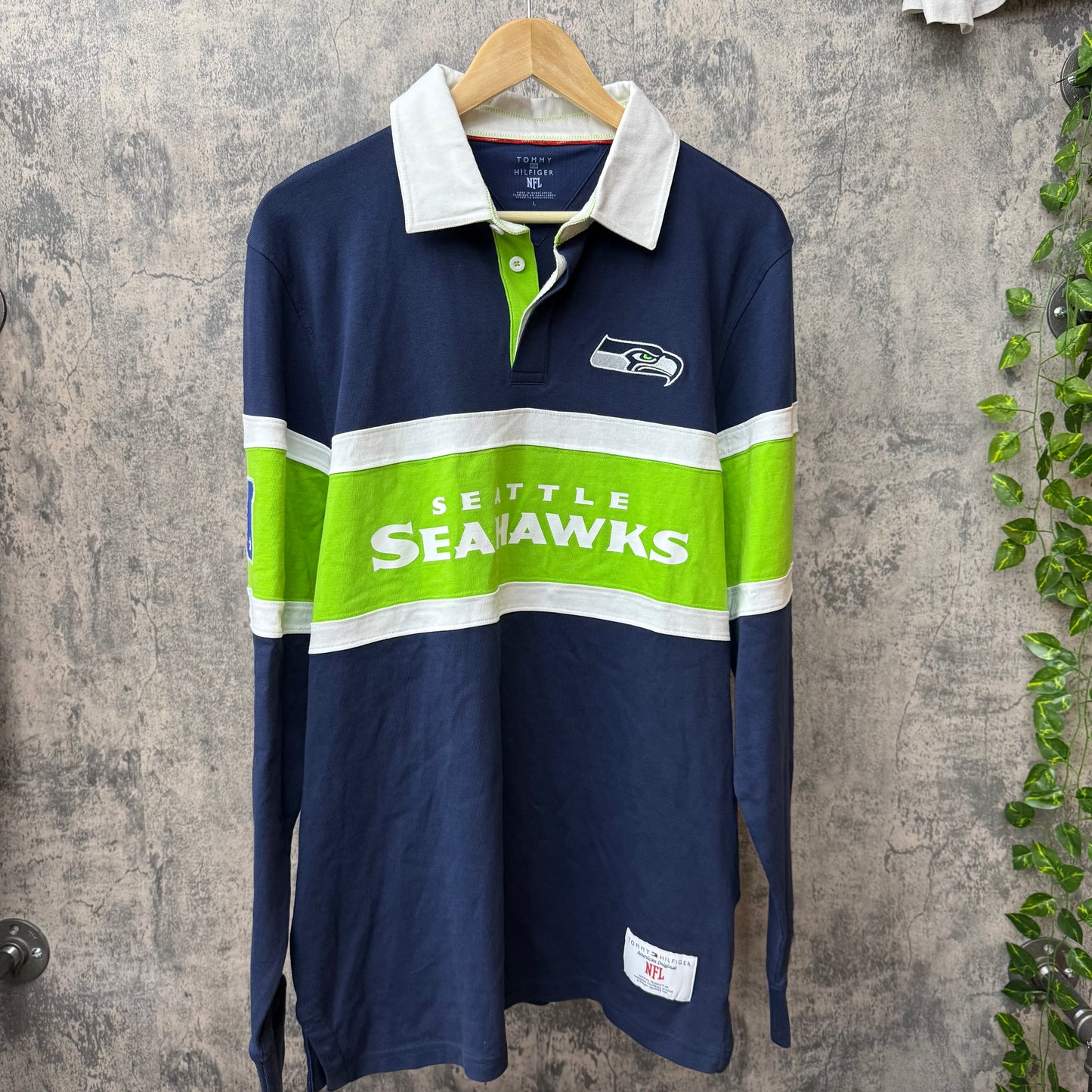 Seahawks X Tommy Hilfiger Rugby Jersey SZ L (NEW)