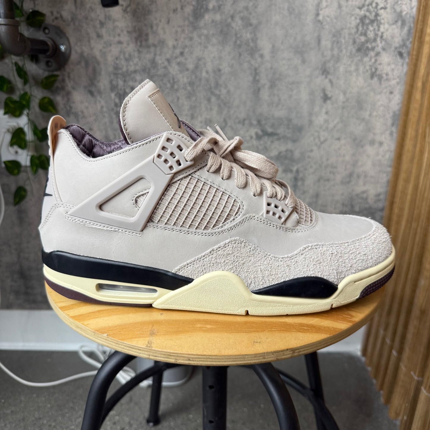 AMA Jordan 4 While You Were Sleeping SZ 11.5 (DS)