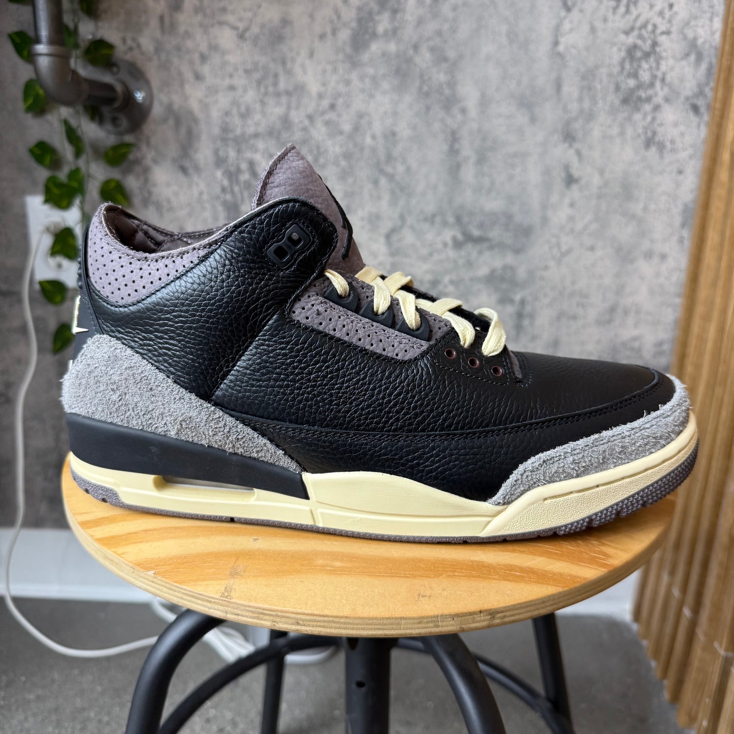AMA Jordan 3 Black SZ 11.5 (DS)