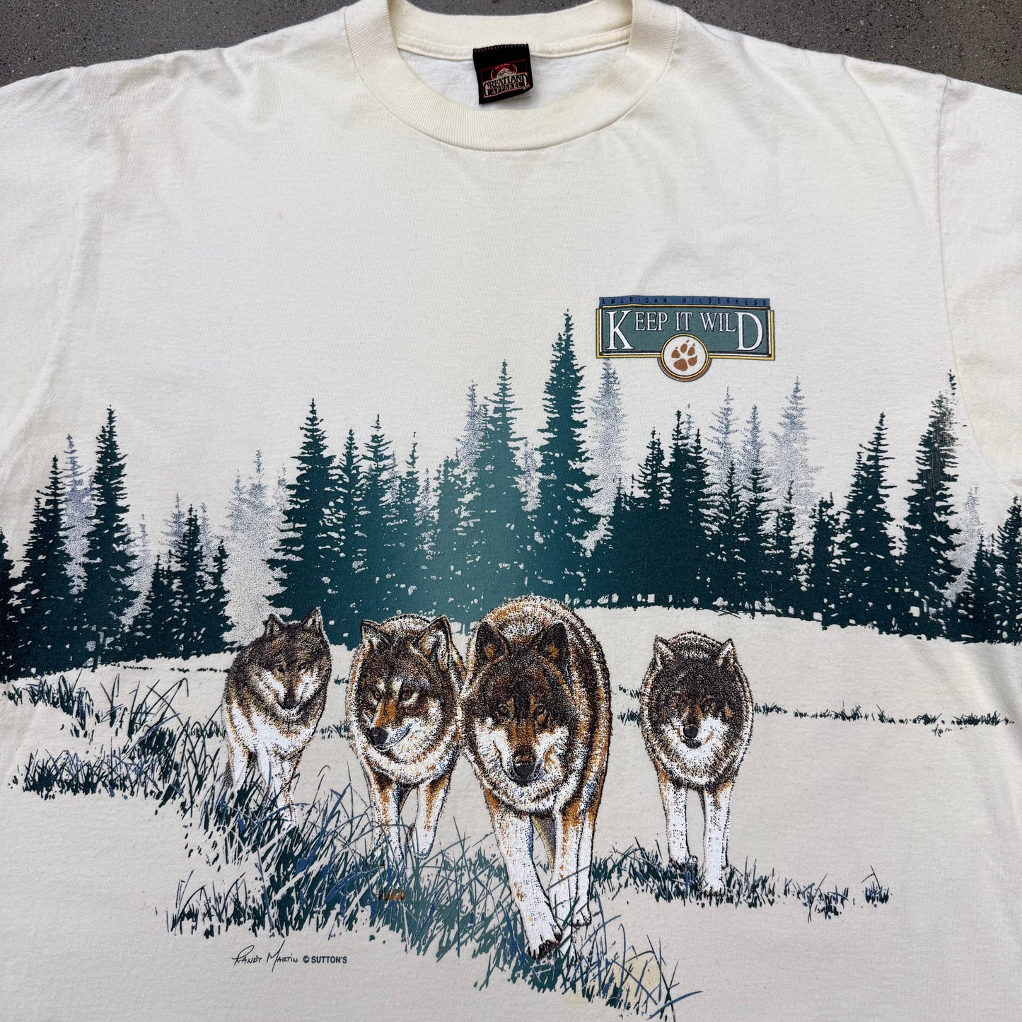 90s Keep it Wild Wolves Tee Cream