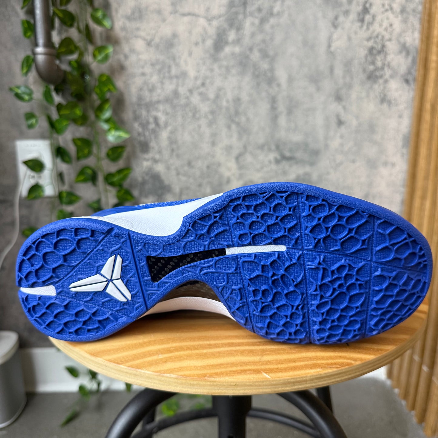 Kobe 6 Dodgers SZ 7.5 (DS)