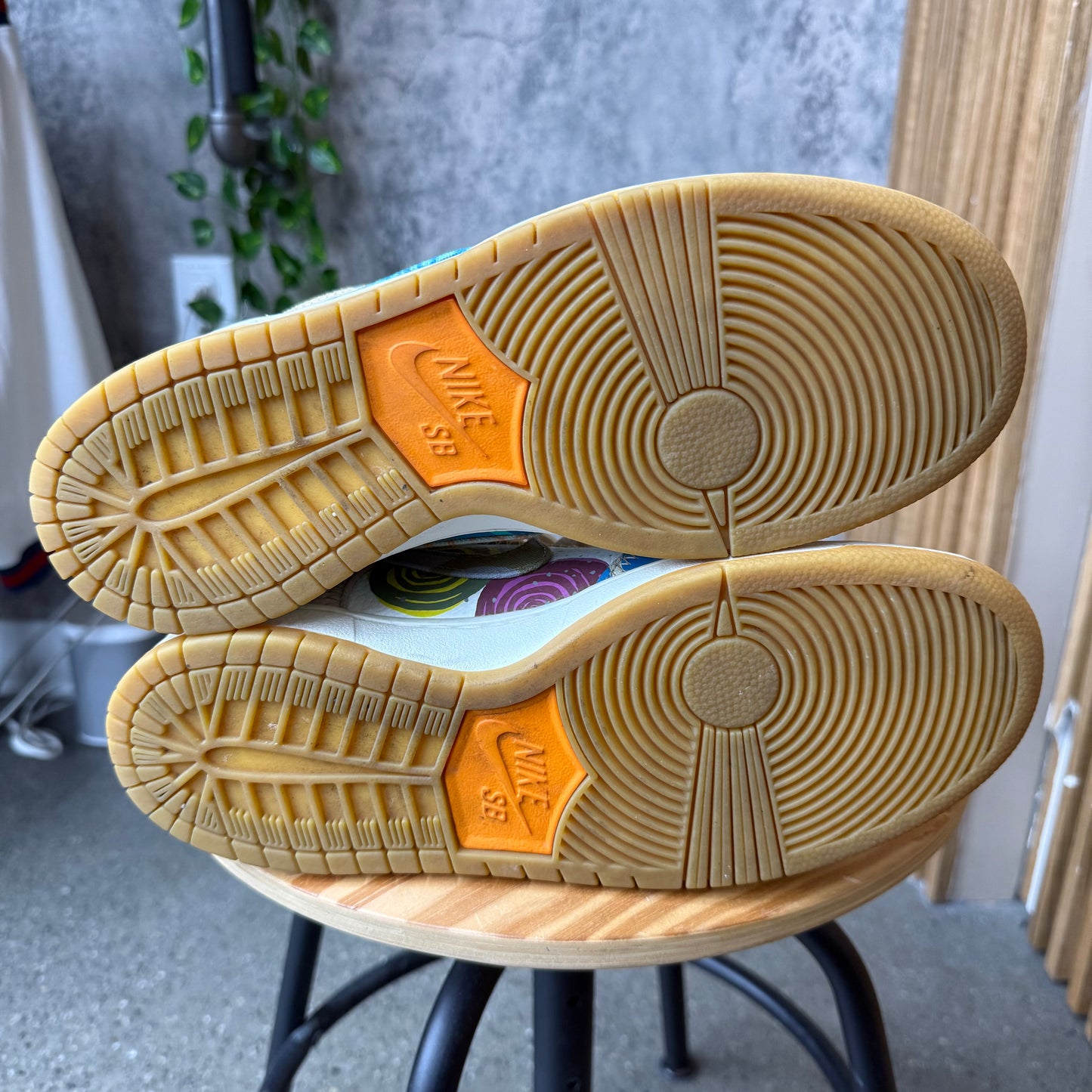 (PRE-OWNED) Nike SB Dunk High What The Campbell SZ 9.5