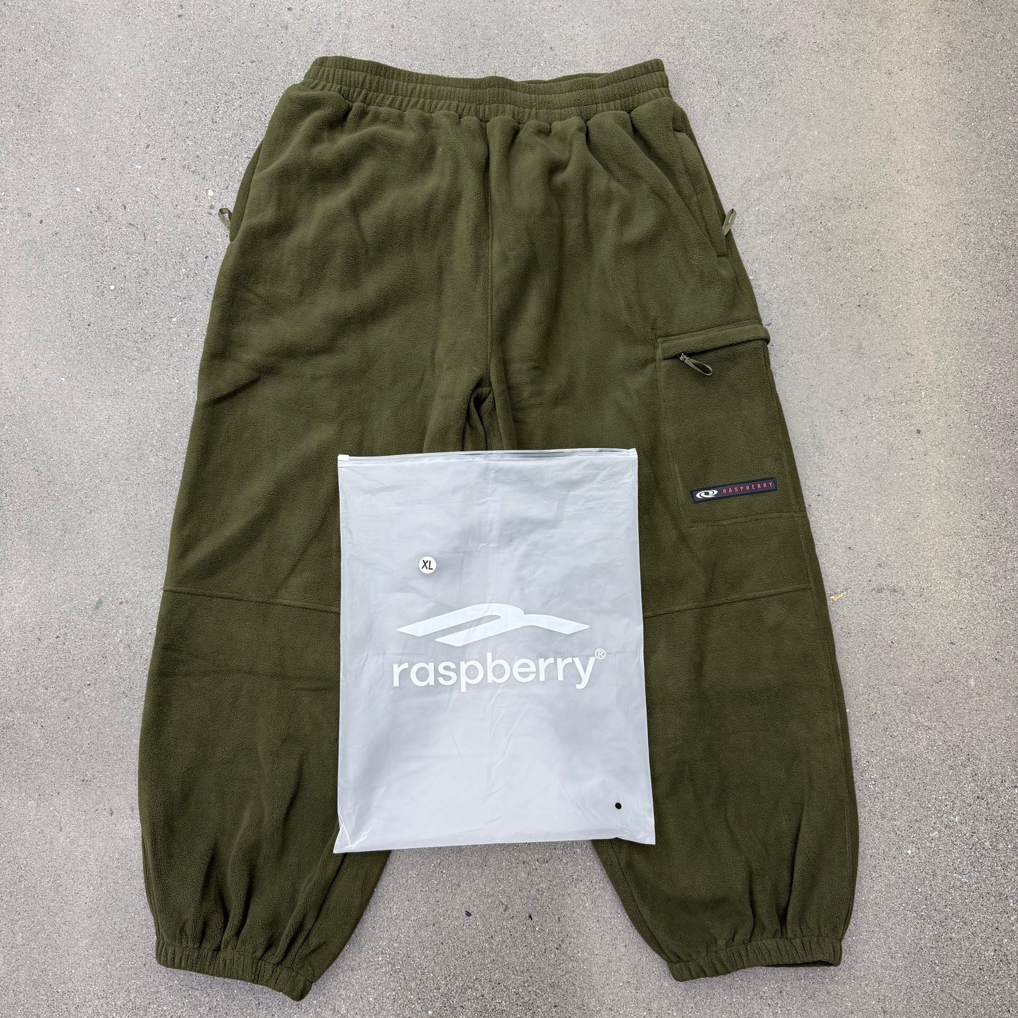 Raspberry Hills Olive Sweatpants SZ XL