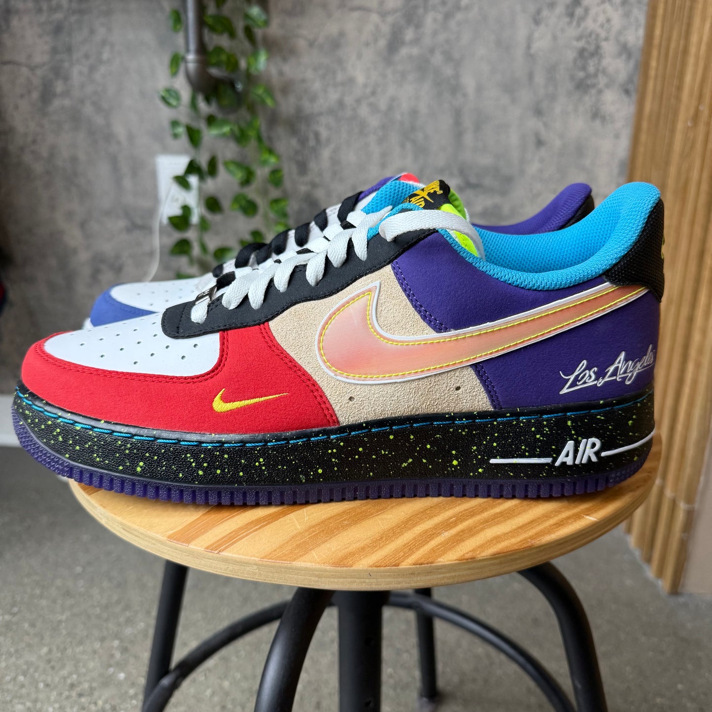 Nike Air Force 1 What The Los Angeles SZ 12 (DS)