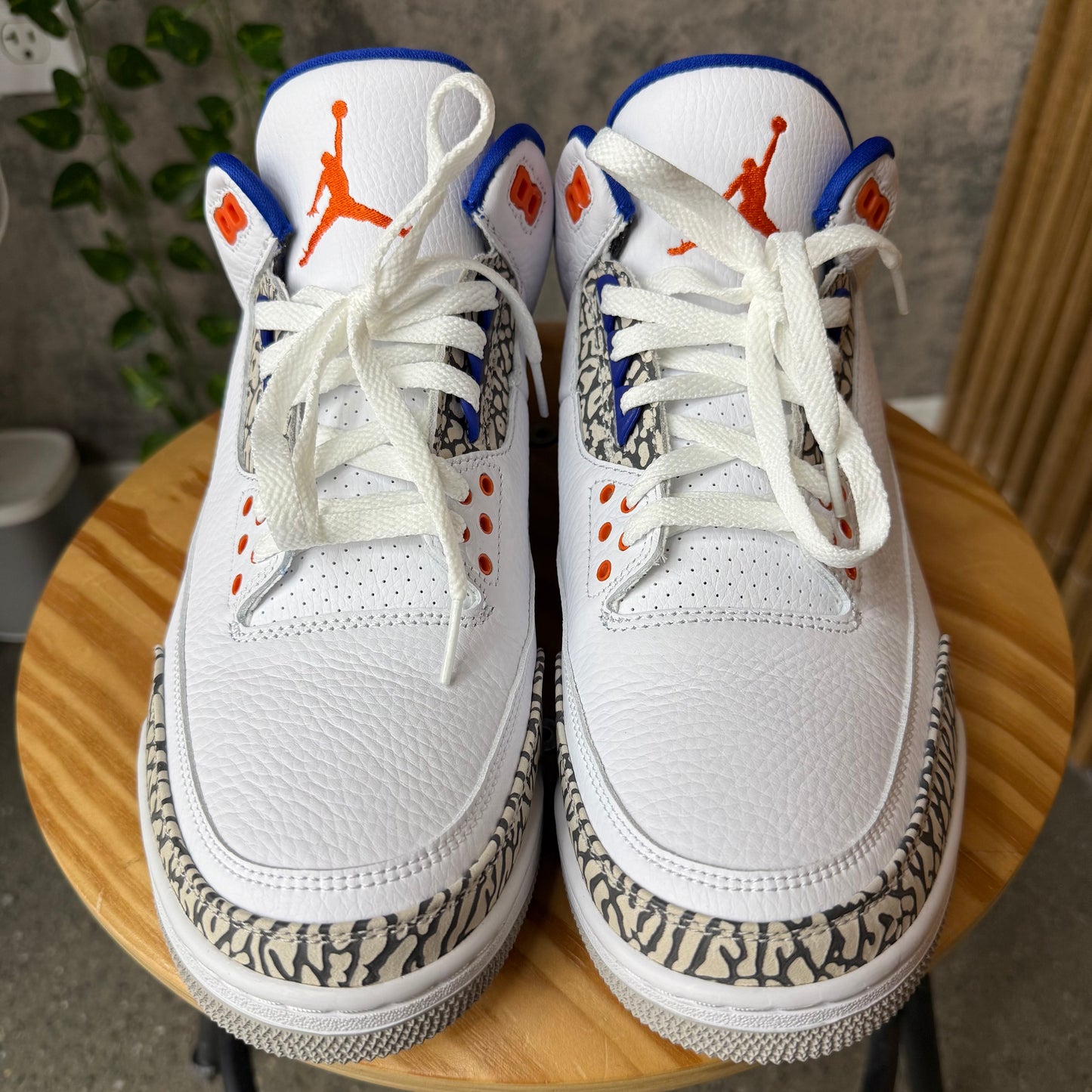 (PRE-OWNED) Jordan 3 Knicks SZ 11