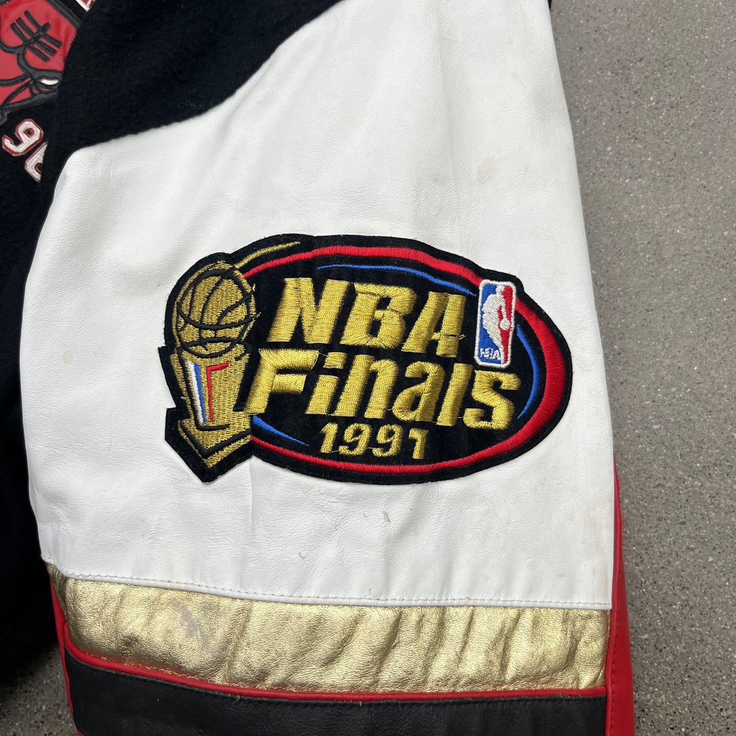 1997 NBA Finals Jeff Hamilton Leather Bulls Jacket SZ Large