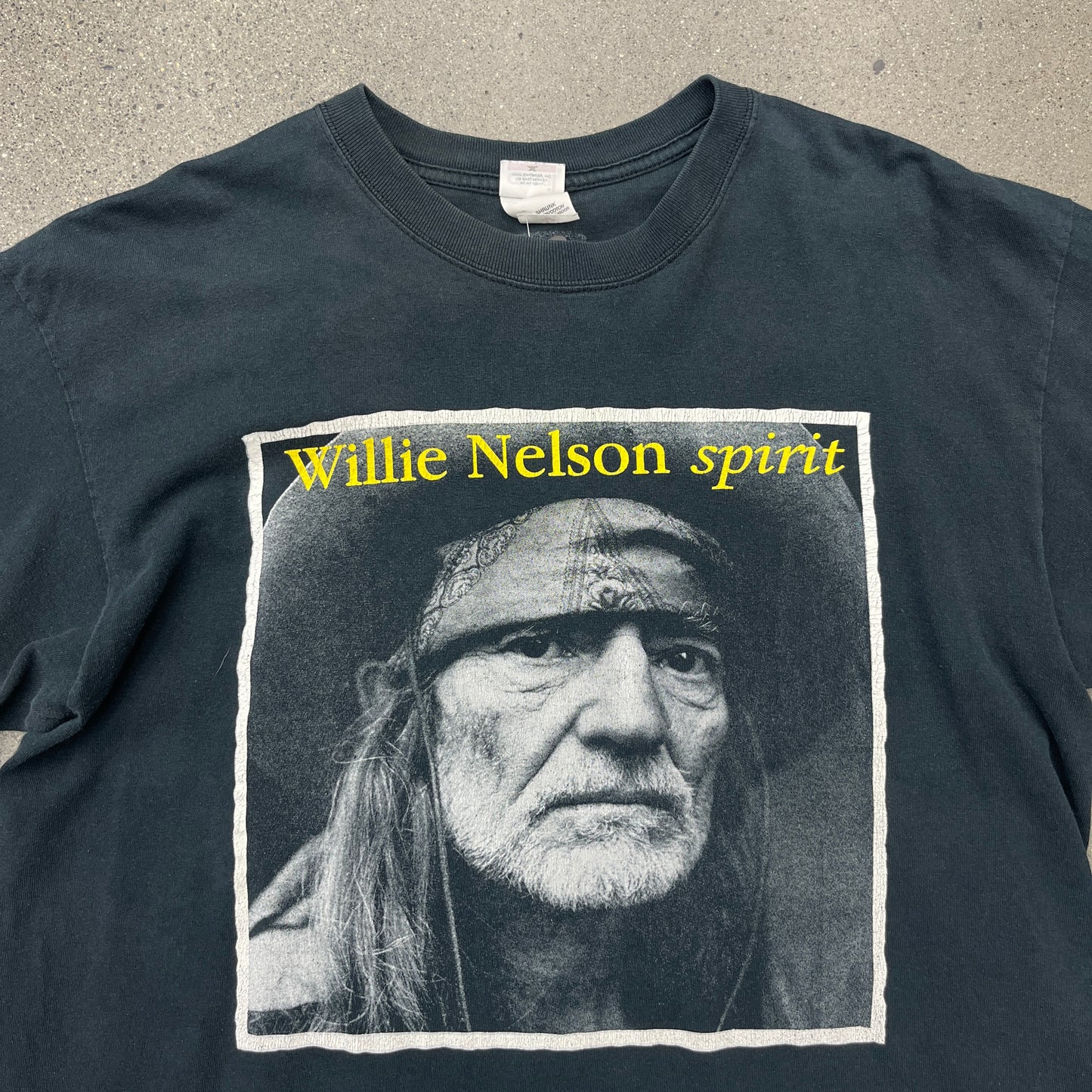 Vintage Willie Nelson Tour Tee SZ L