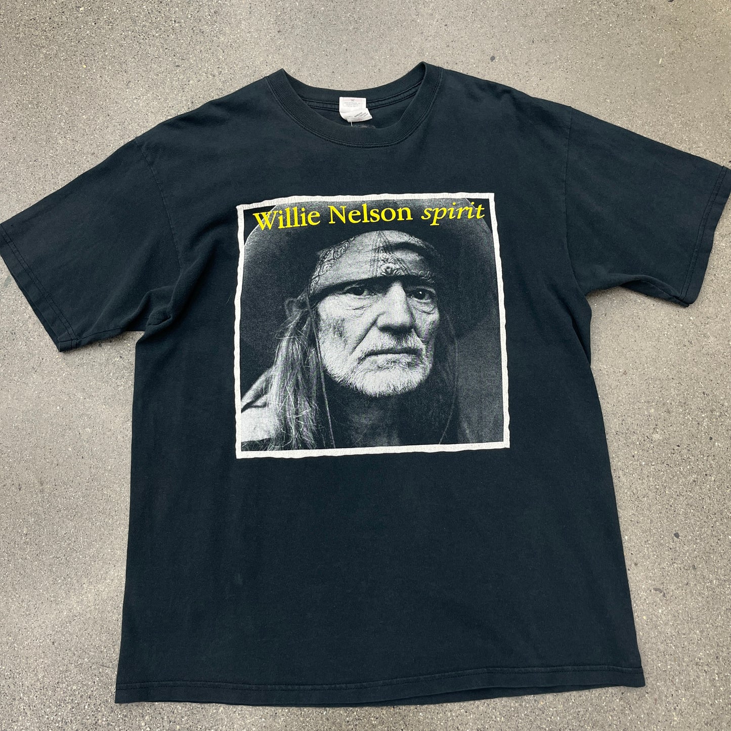 Vintage Willie Nelson Tour Tee SZ L