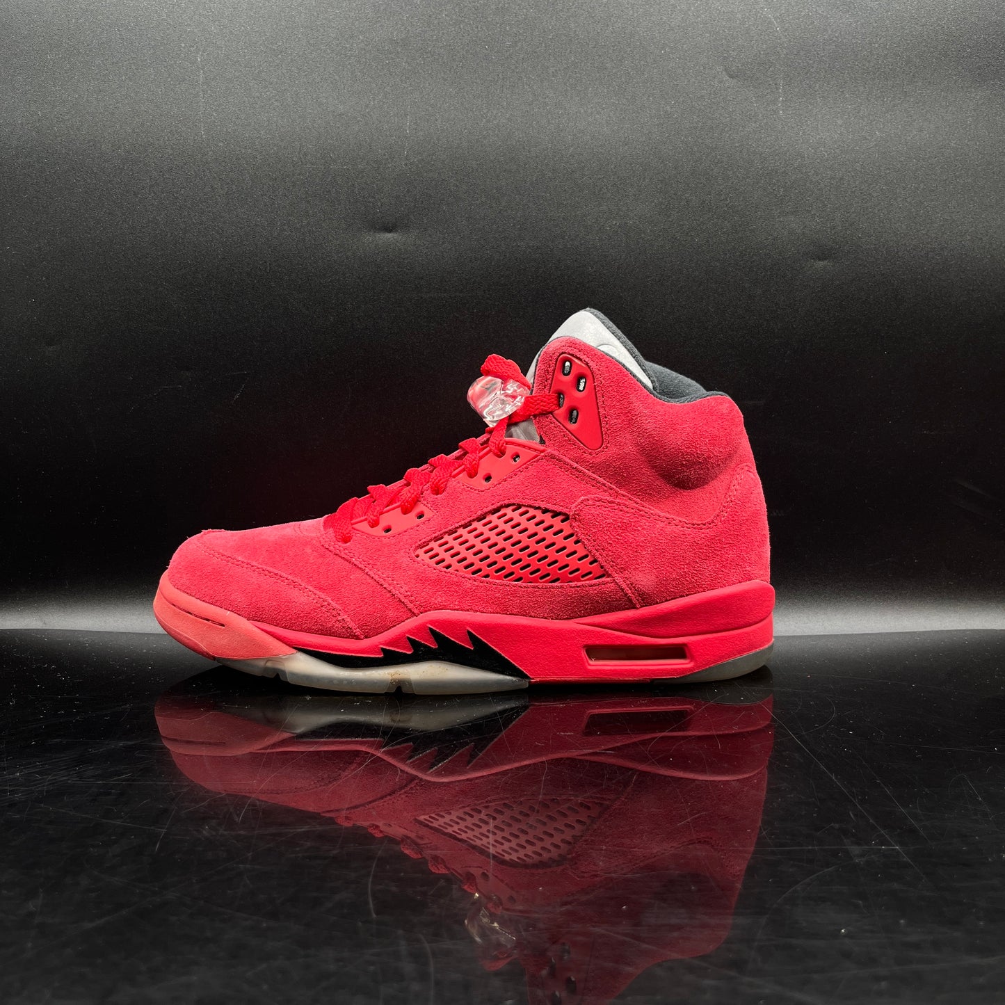 PRE-OWNED Jordan 5 Red Suede SZ 8