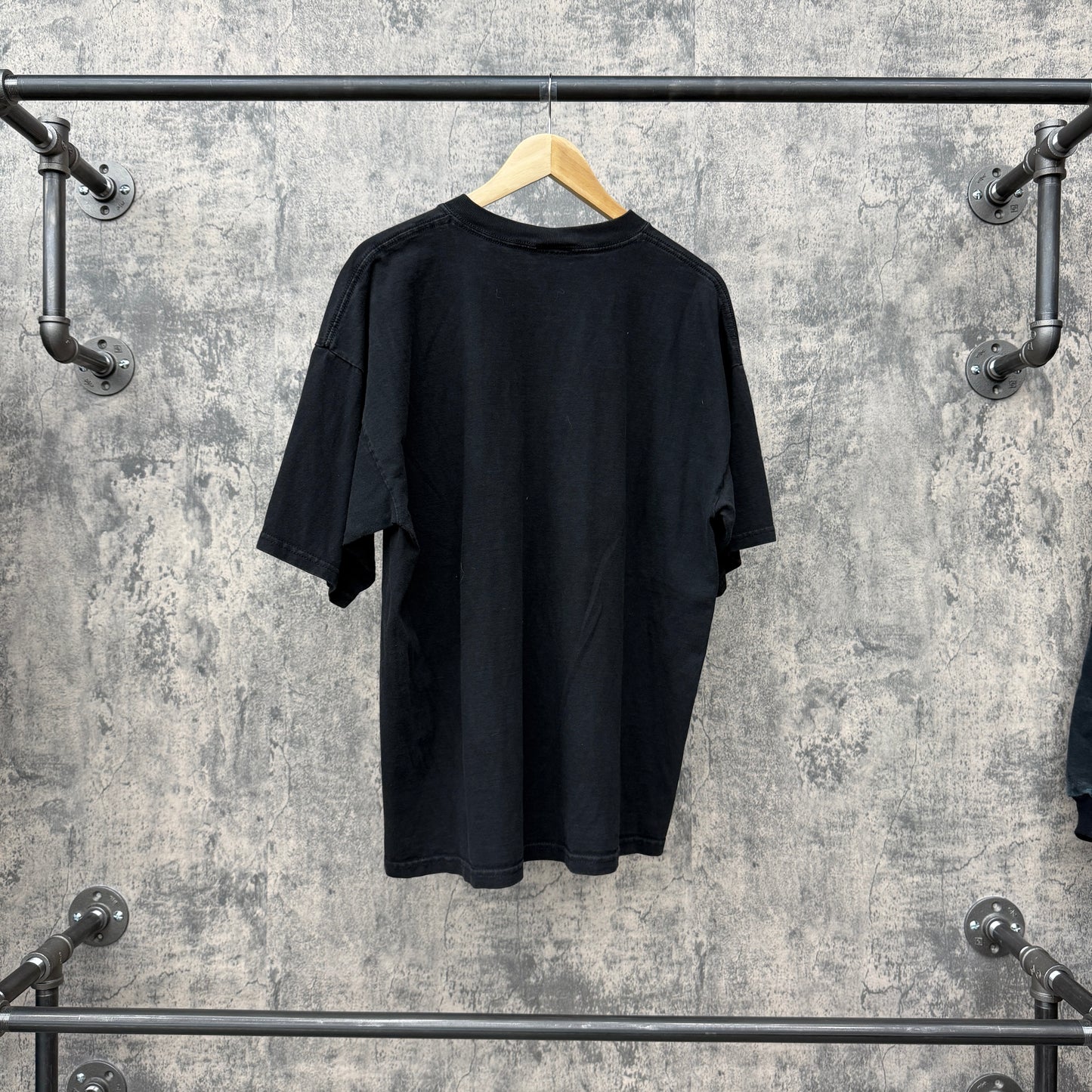 Pirates Of the Caribean Tee Flames Walt Disney Tag SZ XL