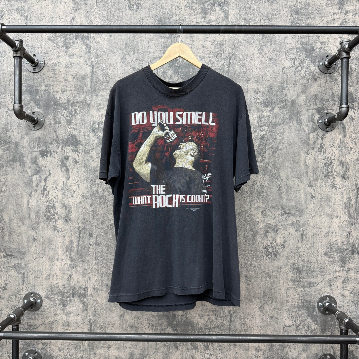 The Rock Smell what the Rock is cookin 2000 SZ XL