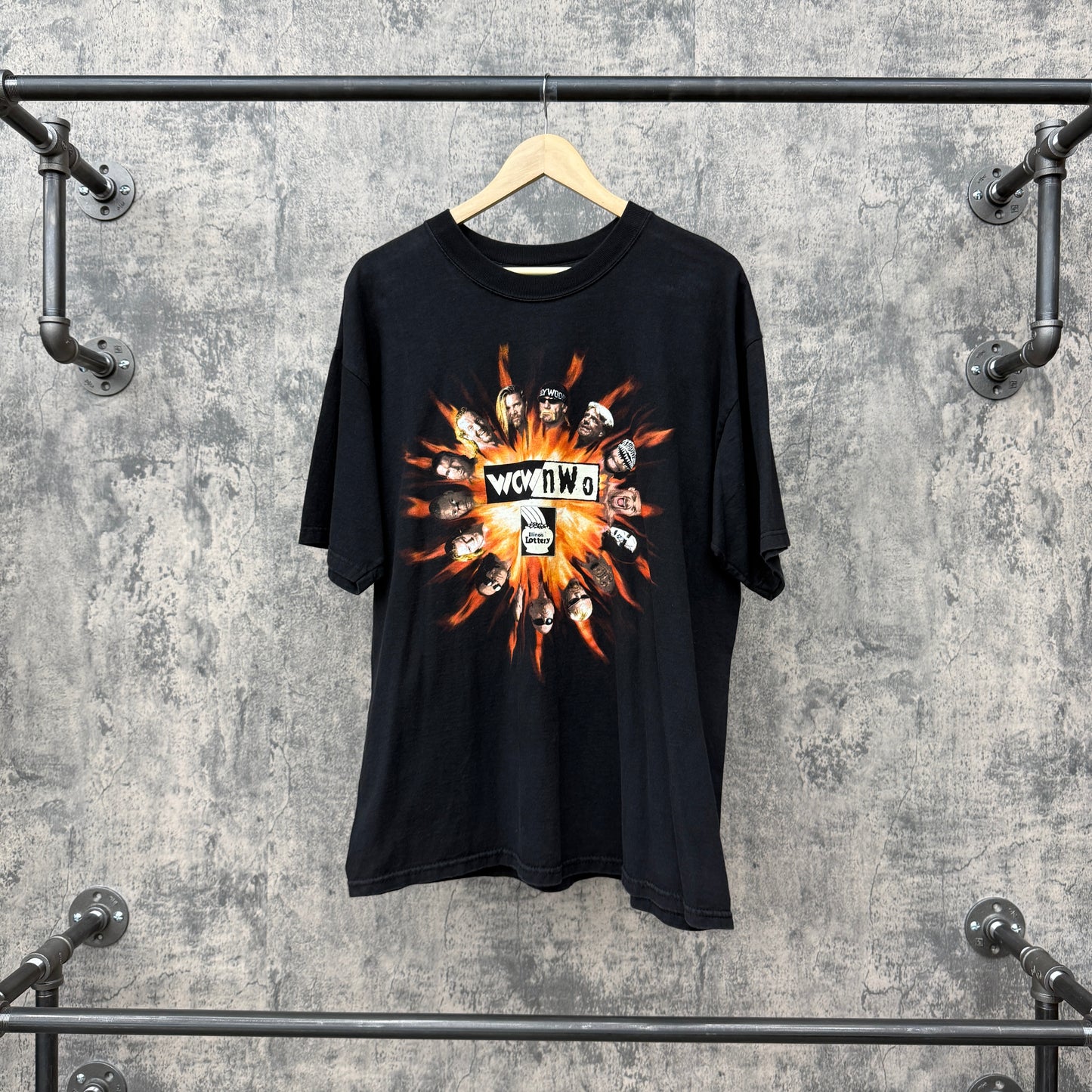 WCW / NWO Circle of Legends Tee SZ XL